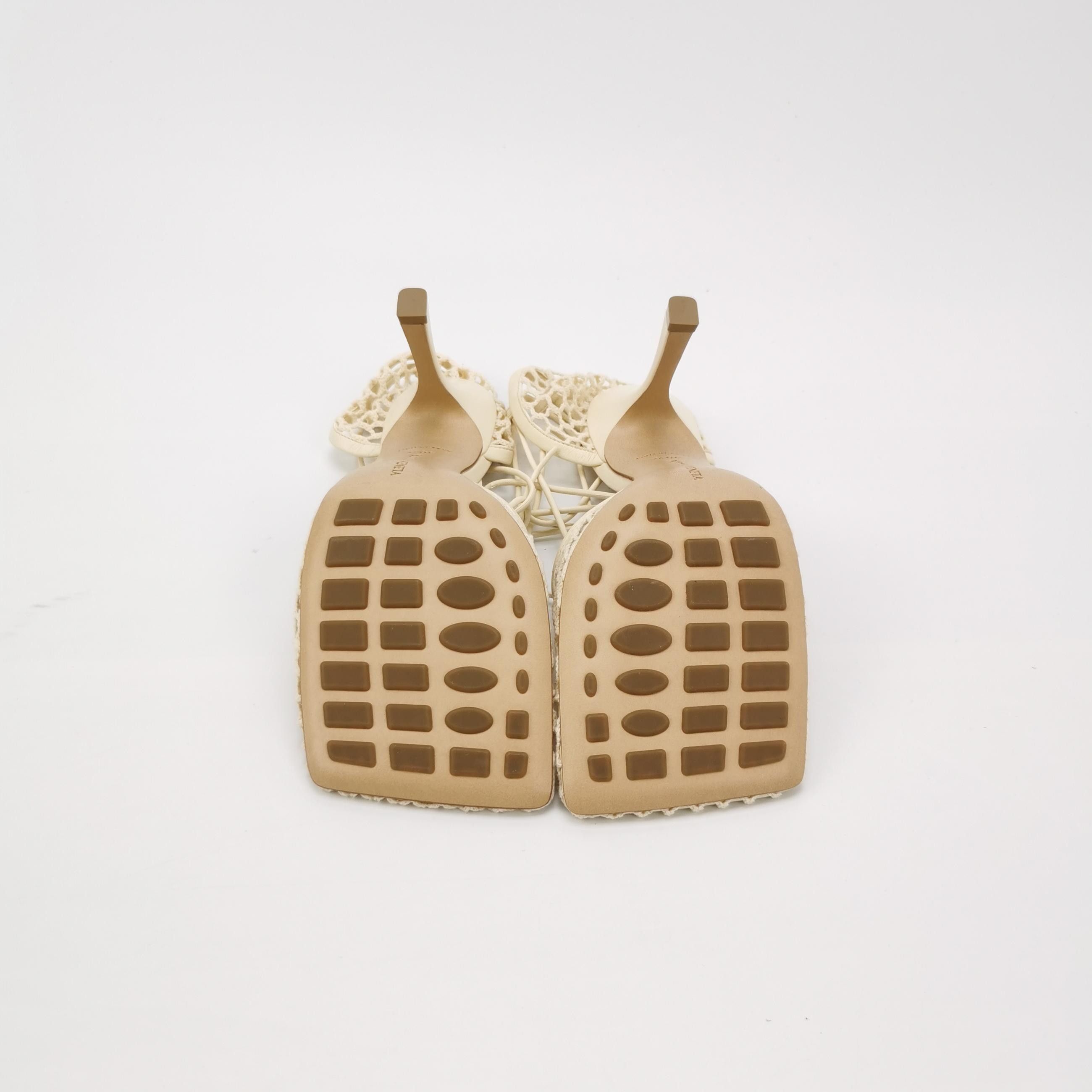 Bottega Veneta Bottega Veneta Women 8-5 Sandals Size US 8.5 / IT 38.5 - 5 Thumbnail
