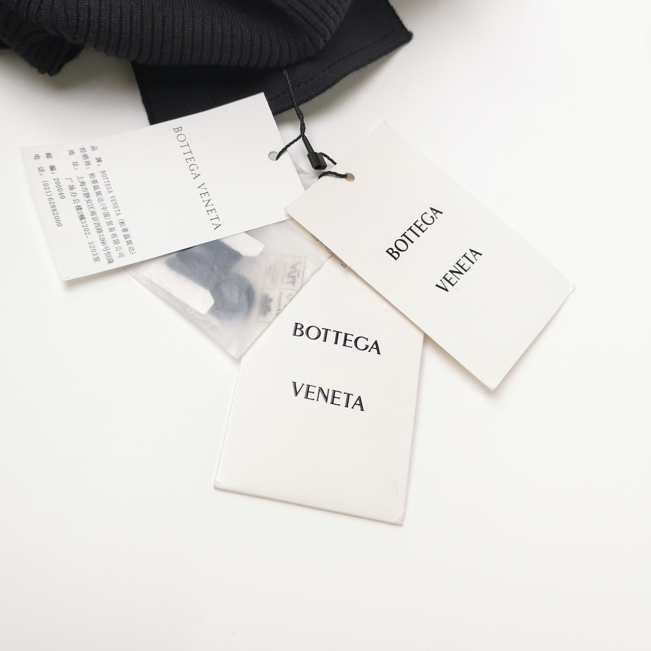 Bottega Veneta Bottega Veneta Women xs Sweaters Size XS / US 0-2 / IT 36-38 - 4 Thumbnail