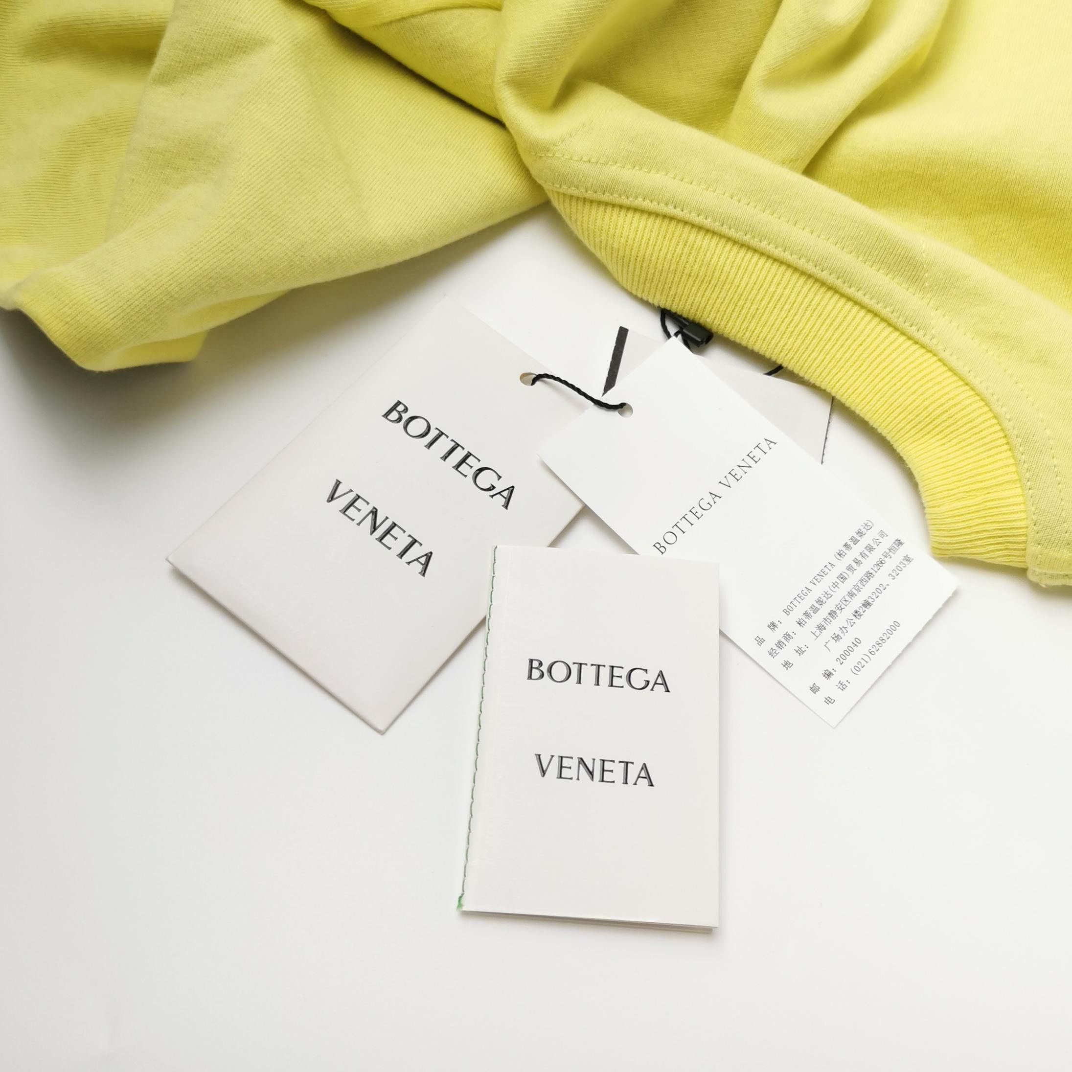 Bottega Veneta Bottega Veneta Women m Short Sleeve Shirts Size M / US 6-8 / IT 42-44 - 4 Thumbnail
