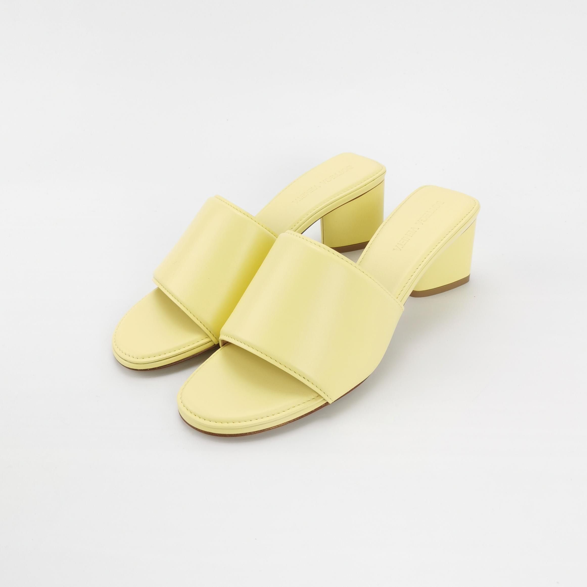 Bottega Veneta Bottega Veneta Women 6 Sandals Size US 6 / IT 36 - 2 Thumbnail