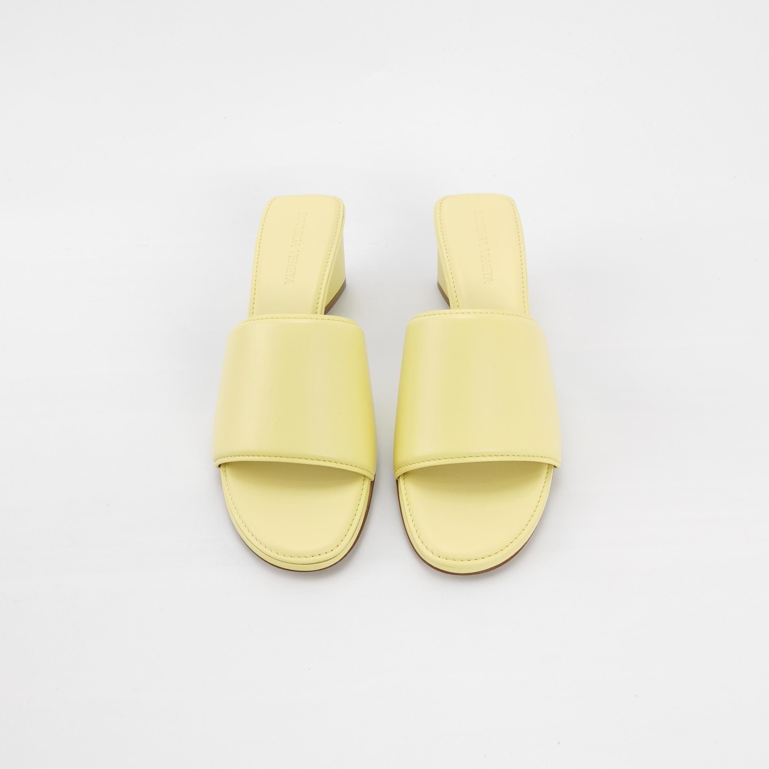 Bottega Veneta Bottega Veneta Women 6 Sandals Size US 6 / IT 36 - 3 Thumbnail
