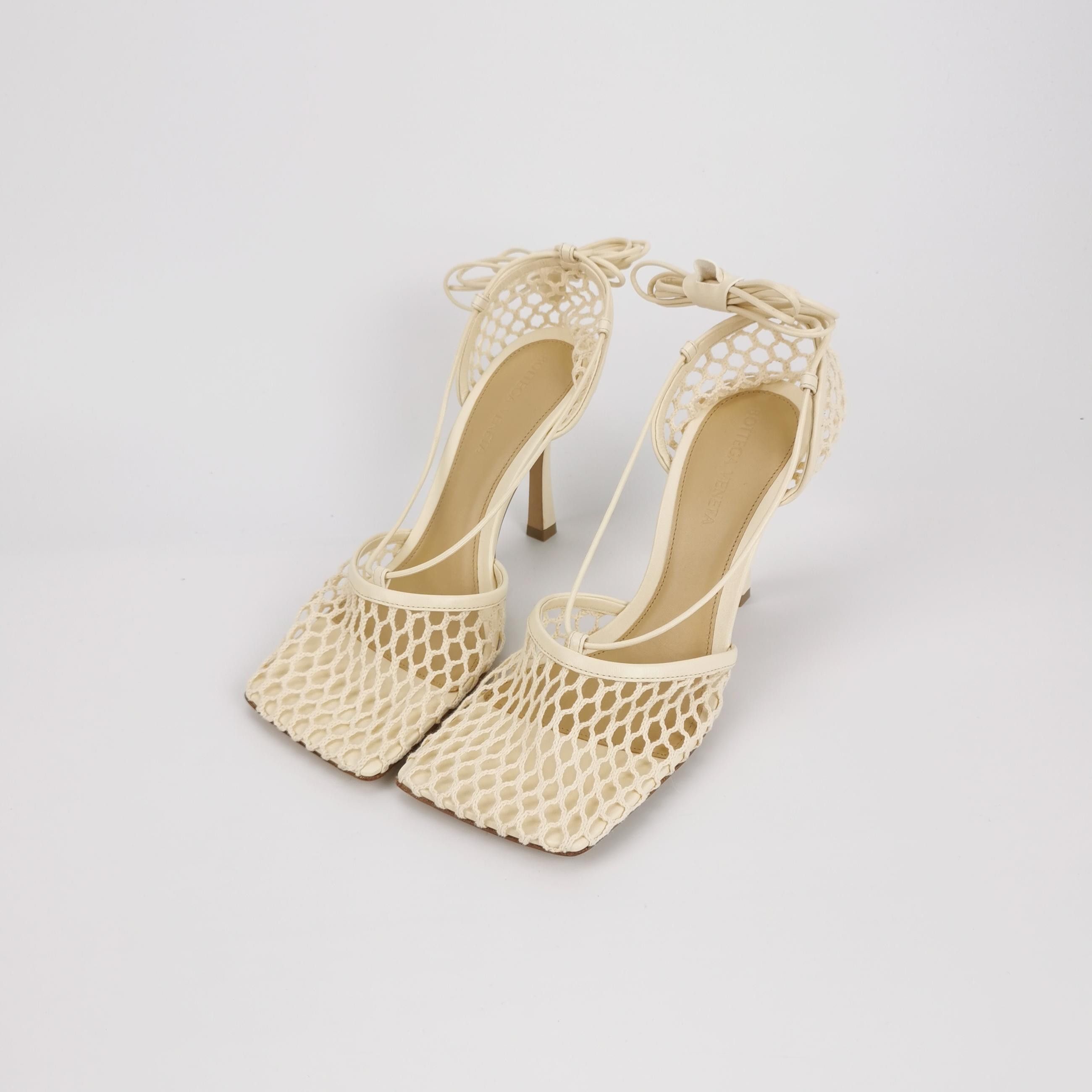 Bottega Veneta Bottega Veneta Women 7 Heels Size US 7 / IT 37 - 2 Thumbnail