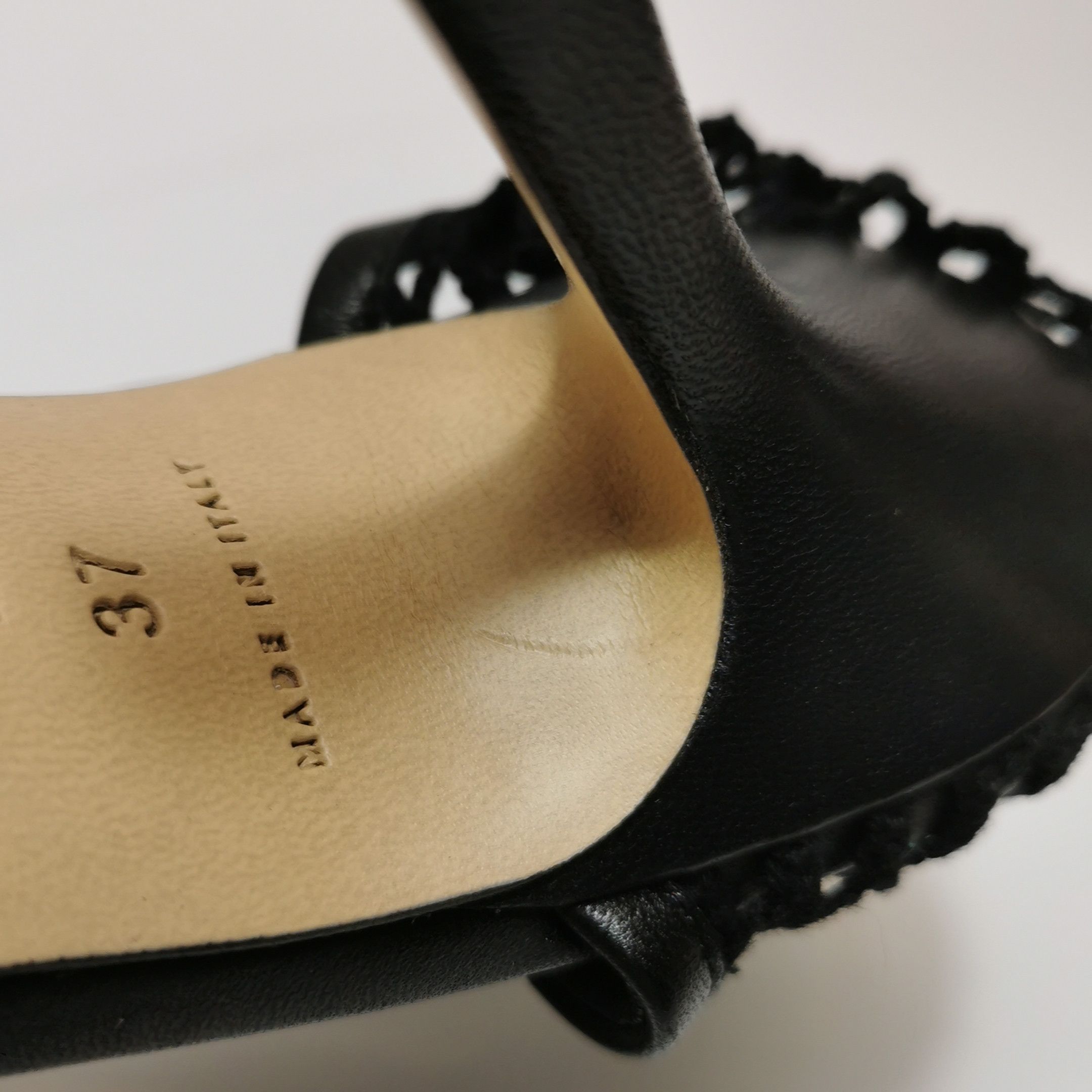 Bottega Veneta Bottega Veneta Women 7 Heels Size US 7 / IT 37 - 9 Thumbnail