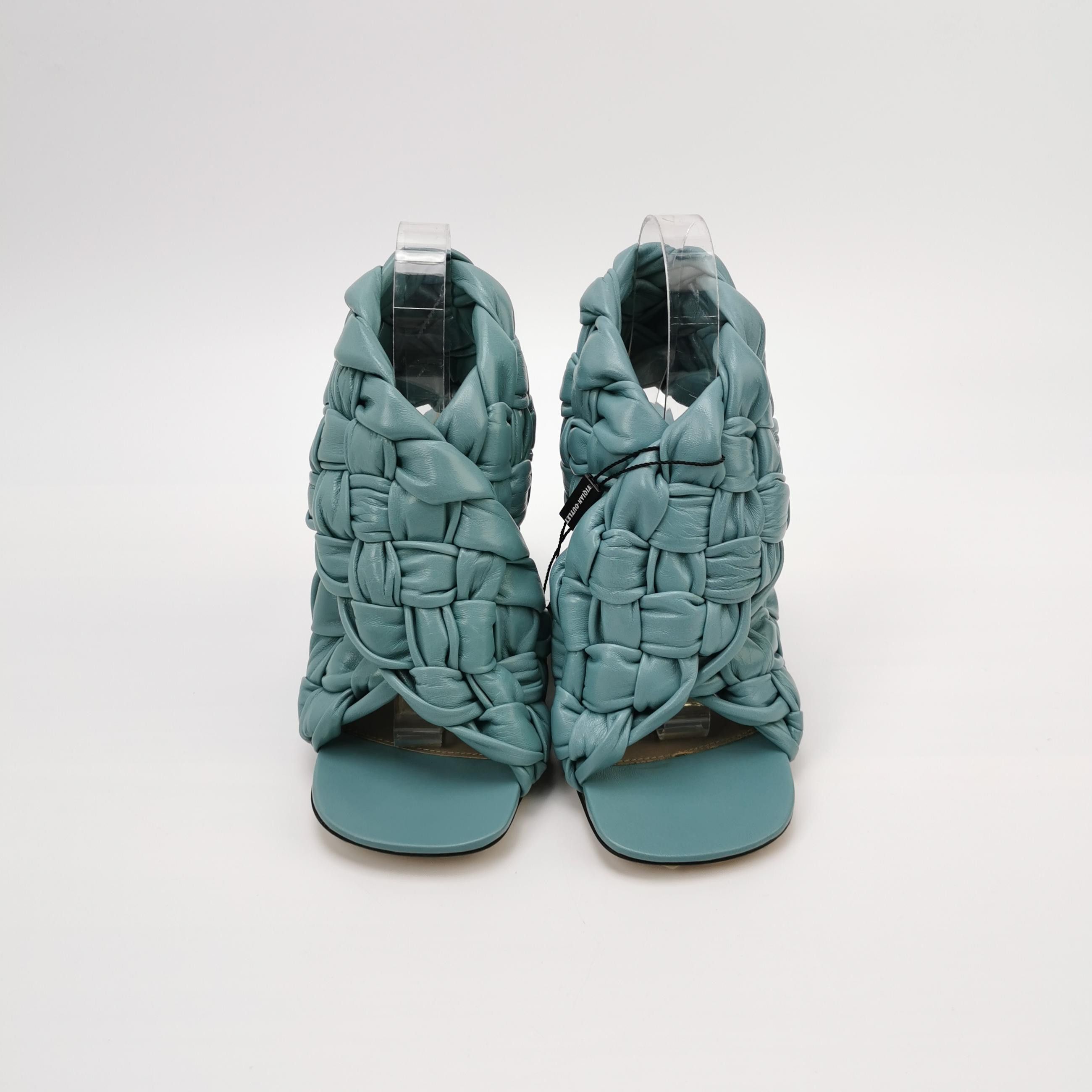 Bottega Veneta Bottega Veneta Women 6 Sandals Size US 6 / IT 36 - 3 Thumbnail