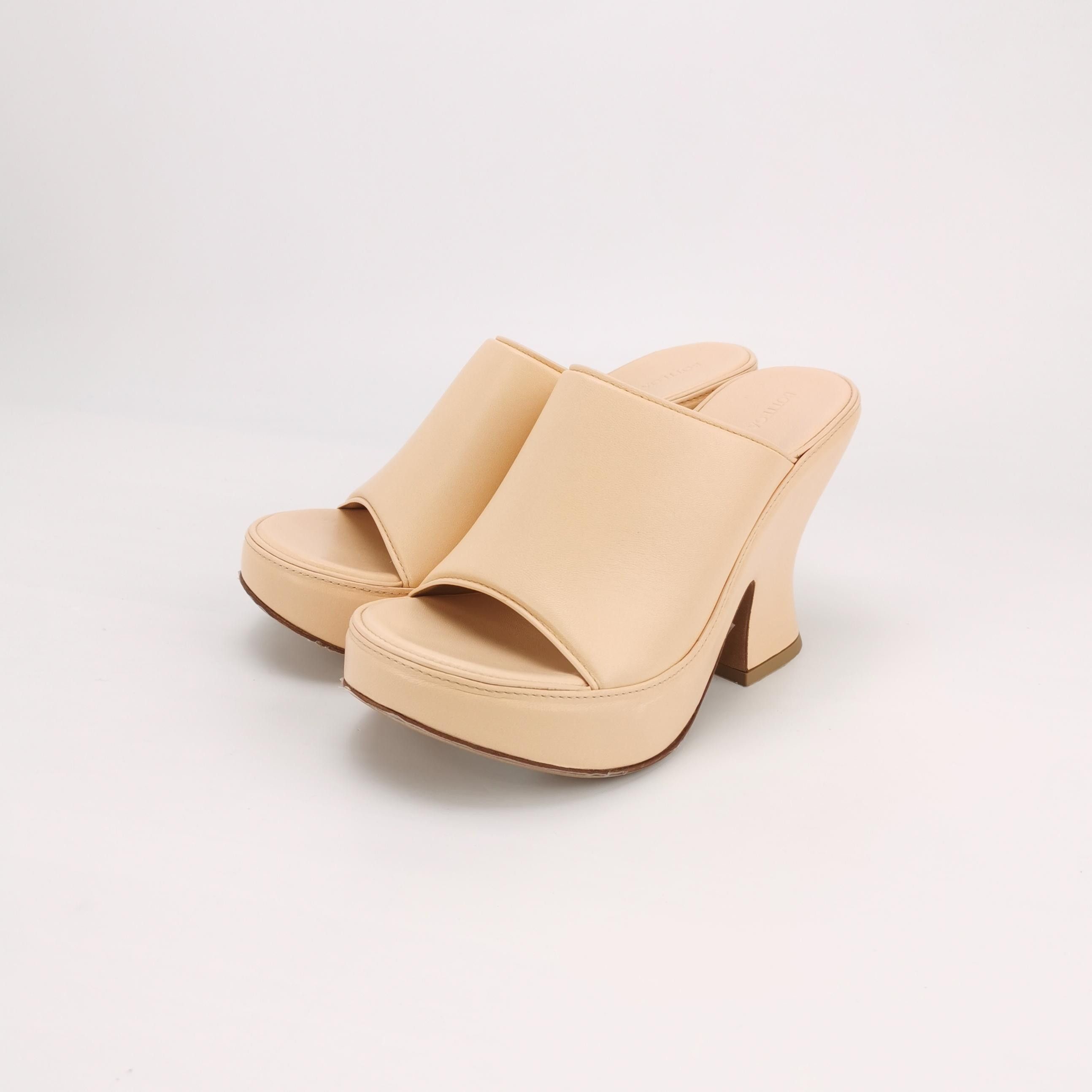 Bottega Veneta Bottega Veneta Women 7 Sandals Size US 7 / IT 37 - 2 Thumbnail