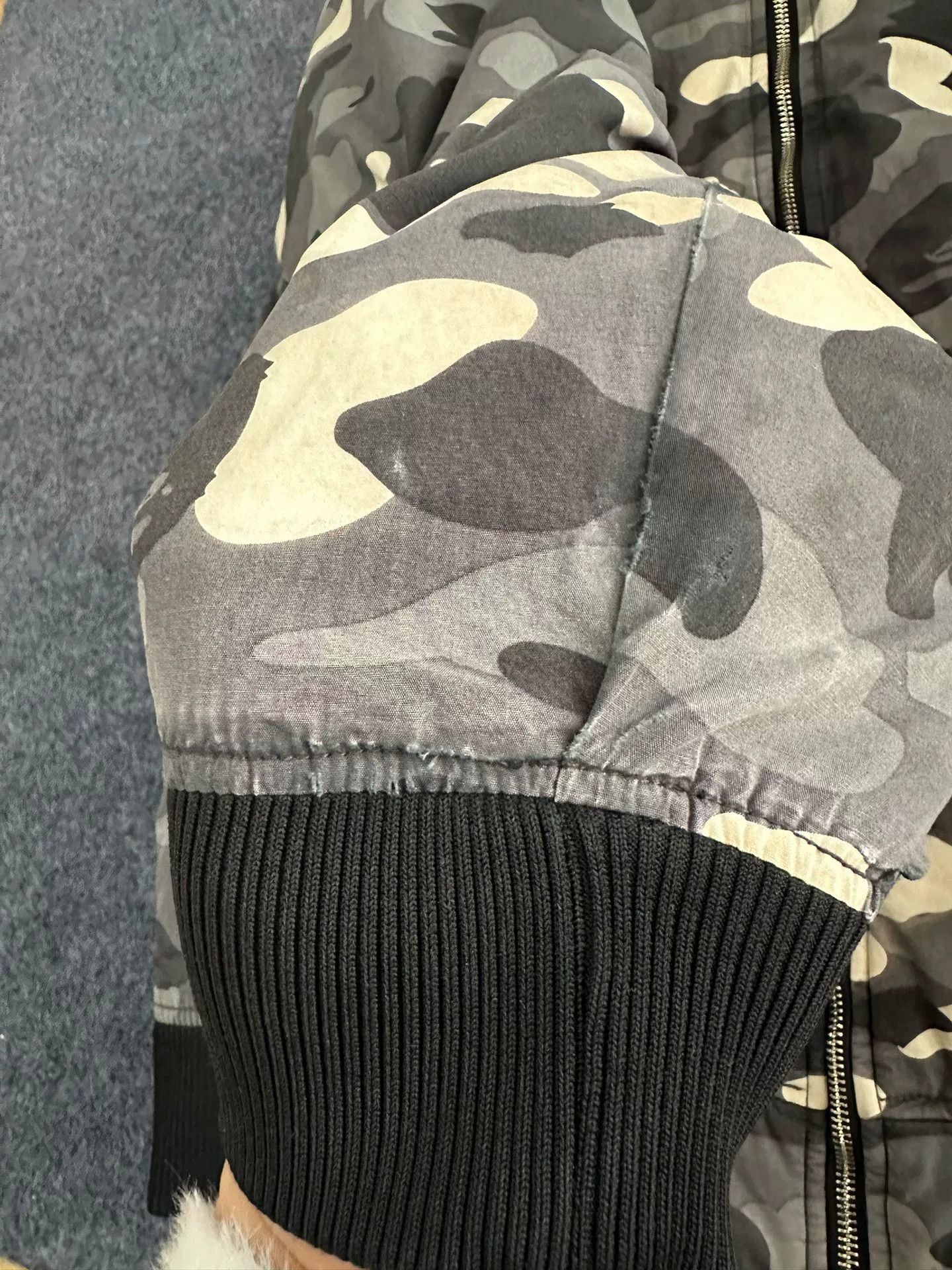 Bape BAPE Camo Shark Puffer Down Jacket XXL Size US XXL / EU 58 / 5 - 9 Thumbnail
