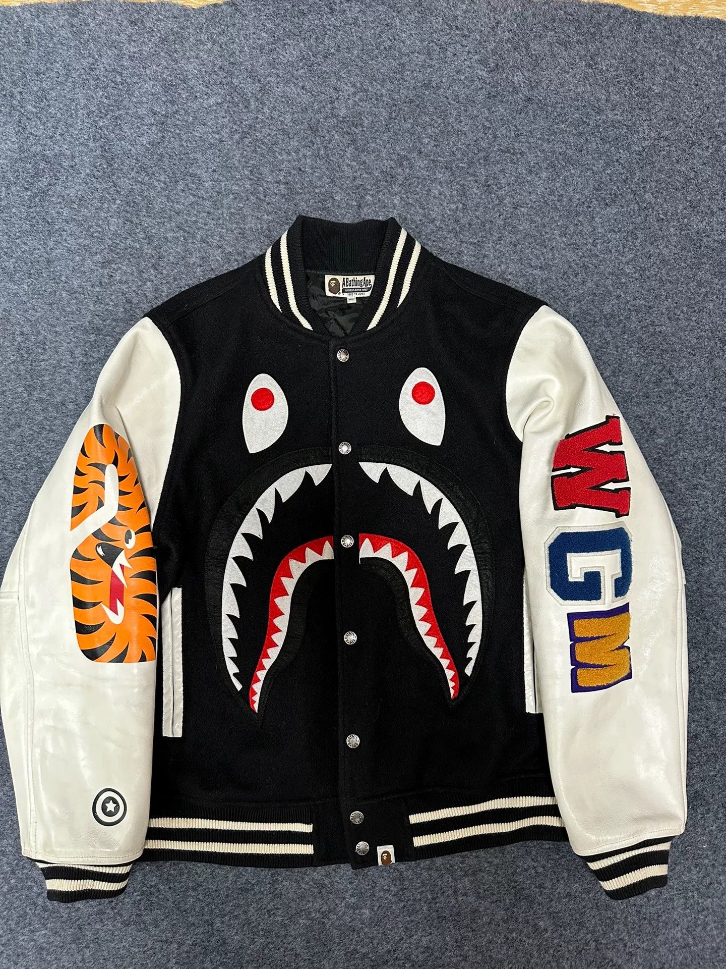 Bape BAPE Shark Tiger Varsity Jacket Size XL Size US XL / EU 56 / 4 - 2 Thumbnail