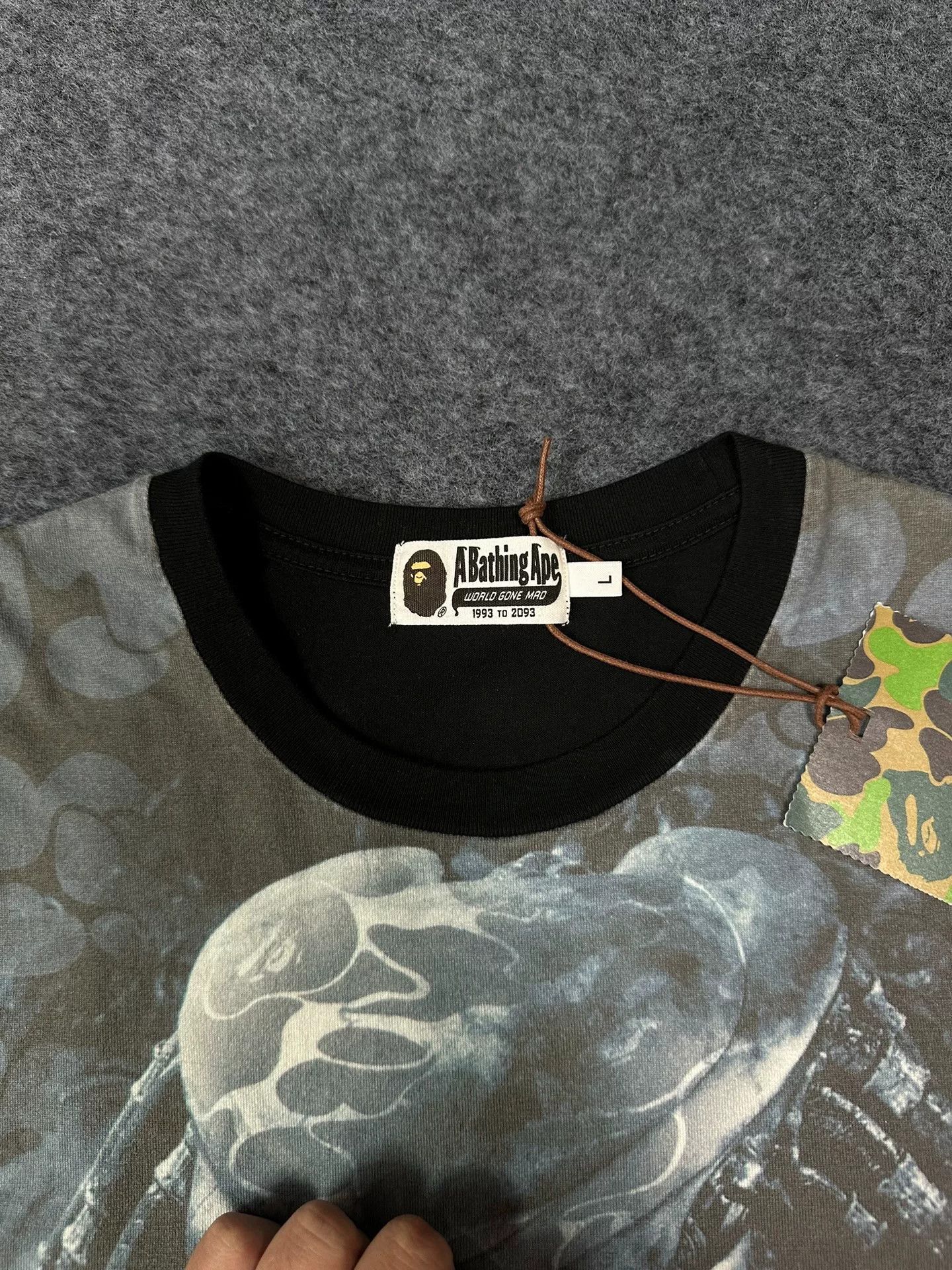 Bape BAPE Predator Graphic T-Shirt L Size US L / EU 52-54 / 3 - 5 Thumbnail
