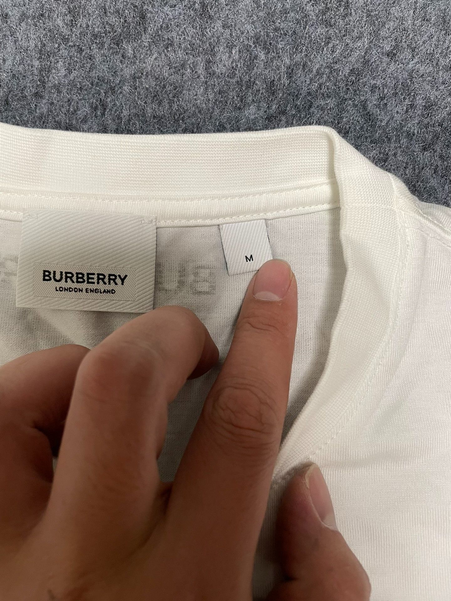 Burberry Burberry Ghost Applique T-Shirt M Size US M / EU 48-50 / 2 - 5 Thumbnail