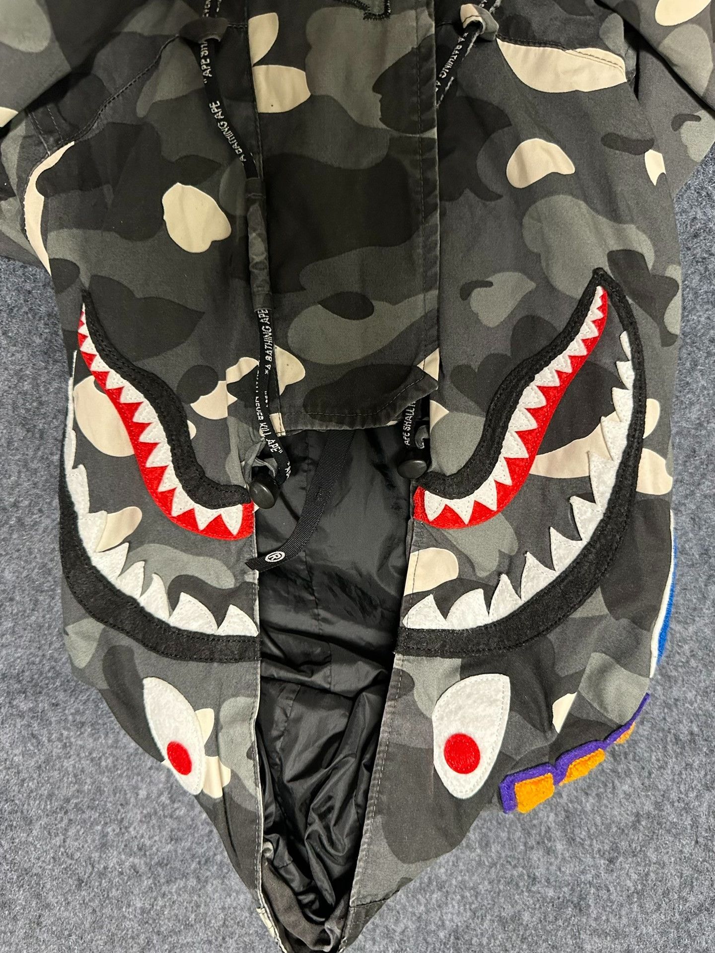 Bape BAPE Camo Shark Full Zip Jacket Size XL Size US XL / EU 56 / 4 - 9 Thumbnail