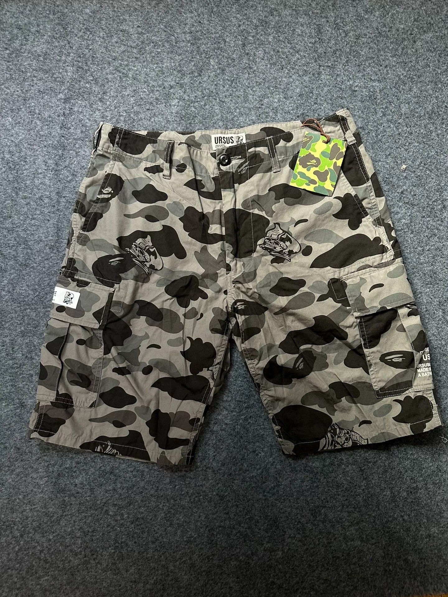 Bape A Bathing Ape Ursus Camo Shorts Size M Size US 32 / EU 48 - 2 Thumbnail