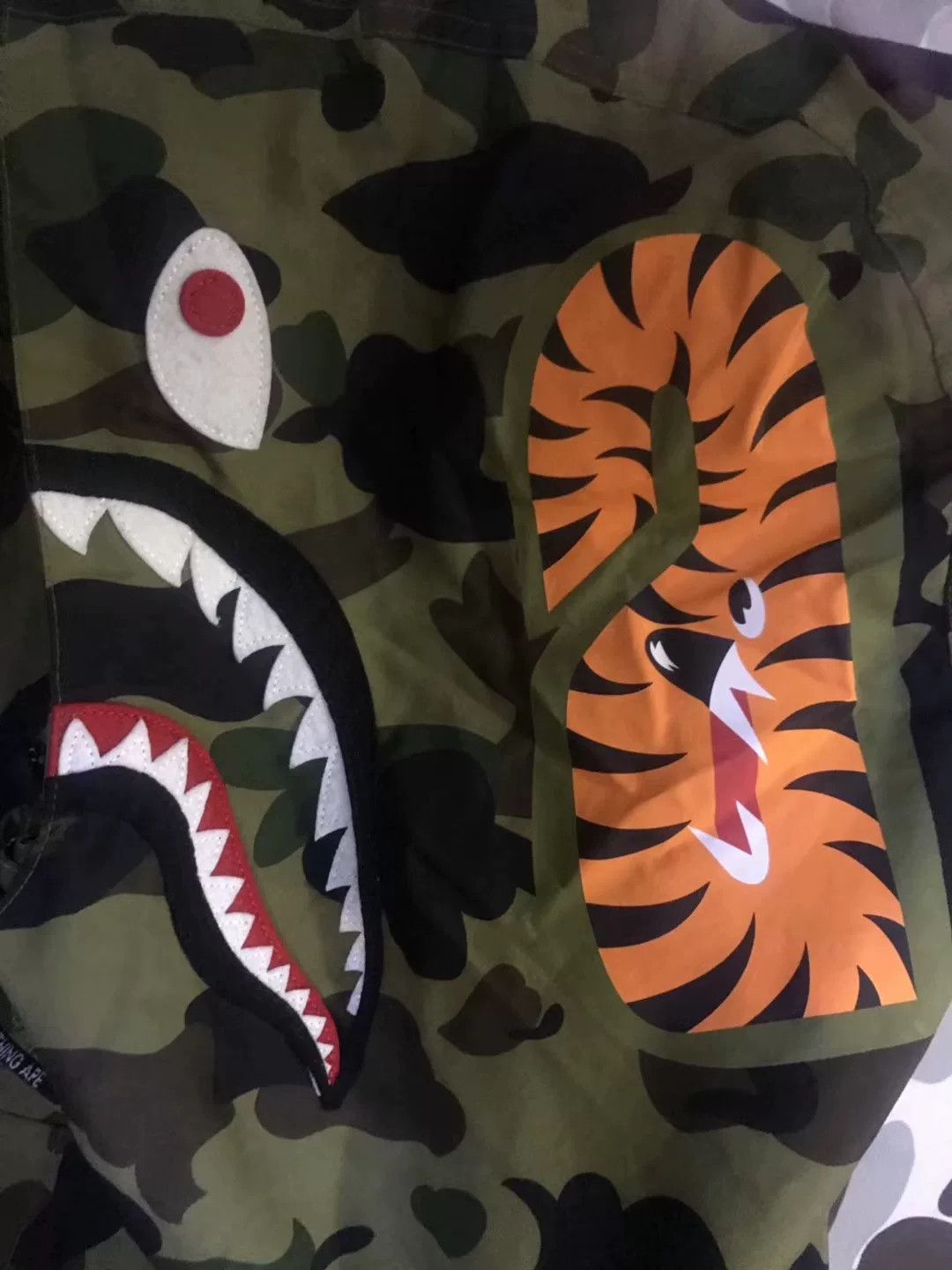 Bape A Bathing Ape Green Camo Shark Jacket XL Size US XL / EU 56 / 4 - 5 Thumbnail