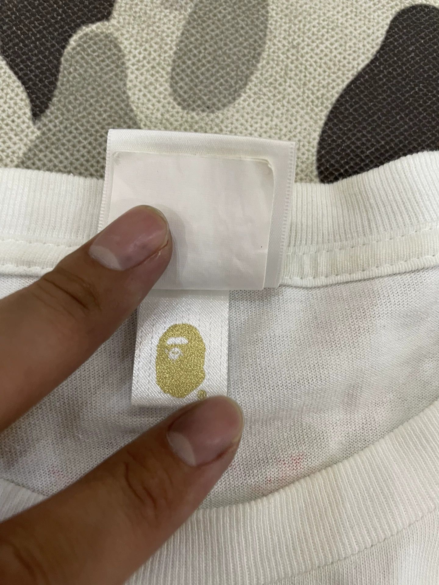 Bape A Bathing Ape Graphic Logo T-Shirt Size M Size US M / EU 48-50 / 2 - 5 Thumbnail