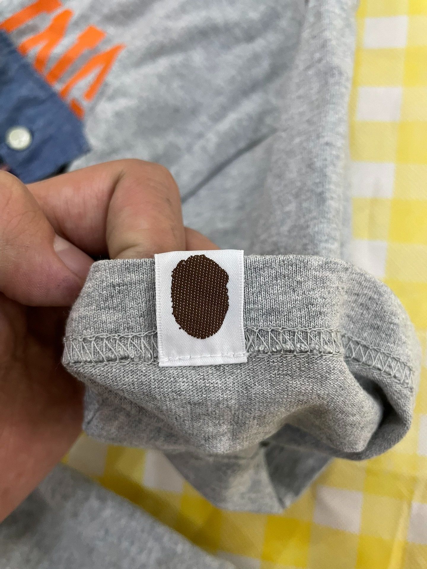 Bape A Bathing Ape Patch Pocket Logo T-Shirt Size L Size US L / EU 52-54 / 3 - 7 Thumbnail