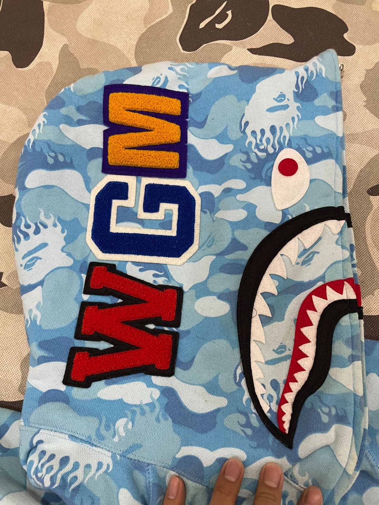Bape A BATHING APE Blue Camo Shark Full Zip Hoodie Size XL Size US XL / EU 56 / 4 - 4 Thumbnail