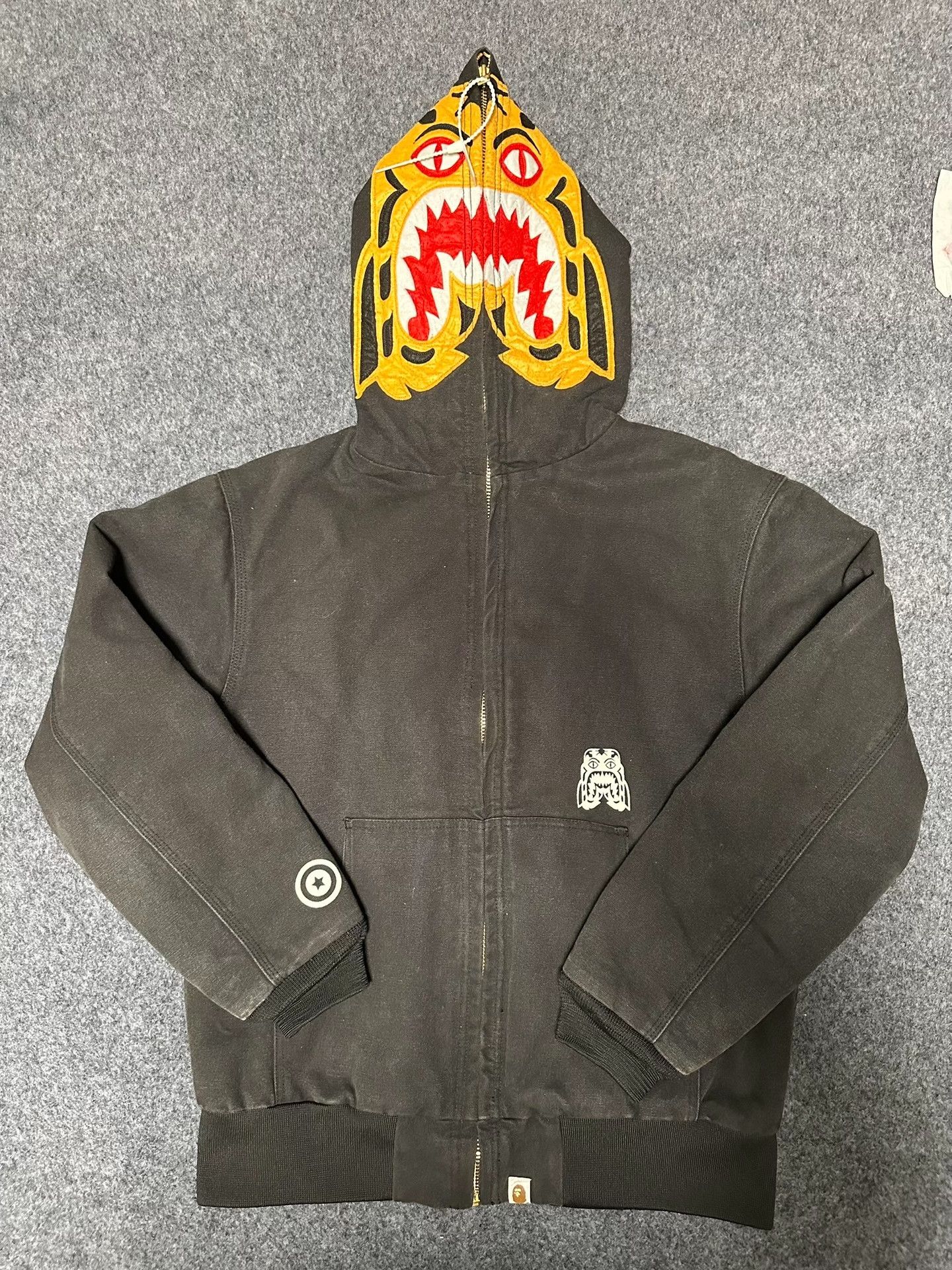 Bape BAPE Tiger Shark Hoodie Size M Size US M / EU 48-50 / 2 - 2 Thumbnail