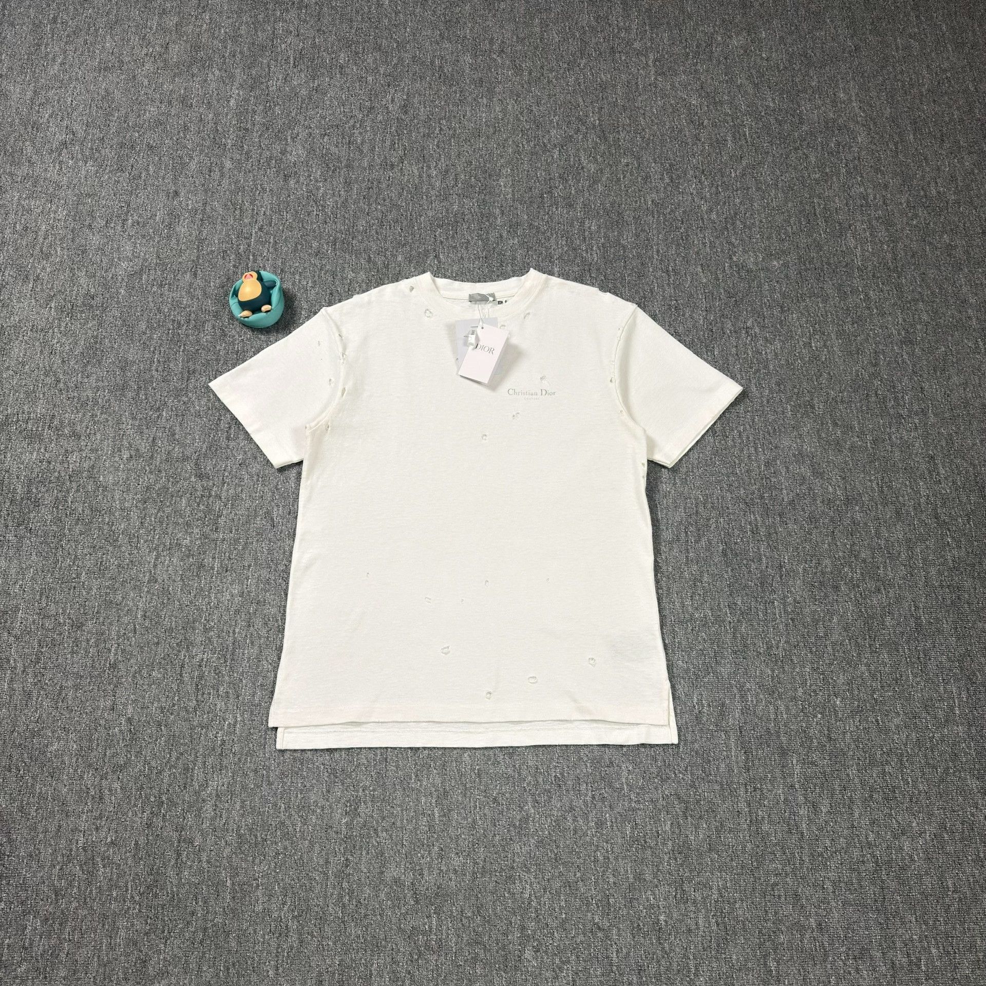 Dior Dior Distressed Couture Logo T-Shirt Size M Size US M / EU 48-50 / 2 - 2 Thumbnail