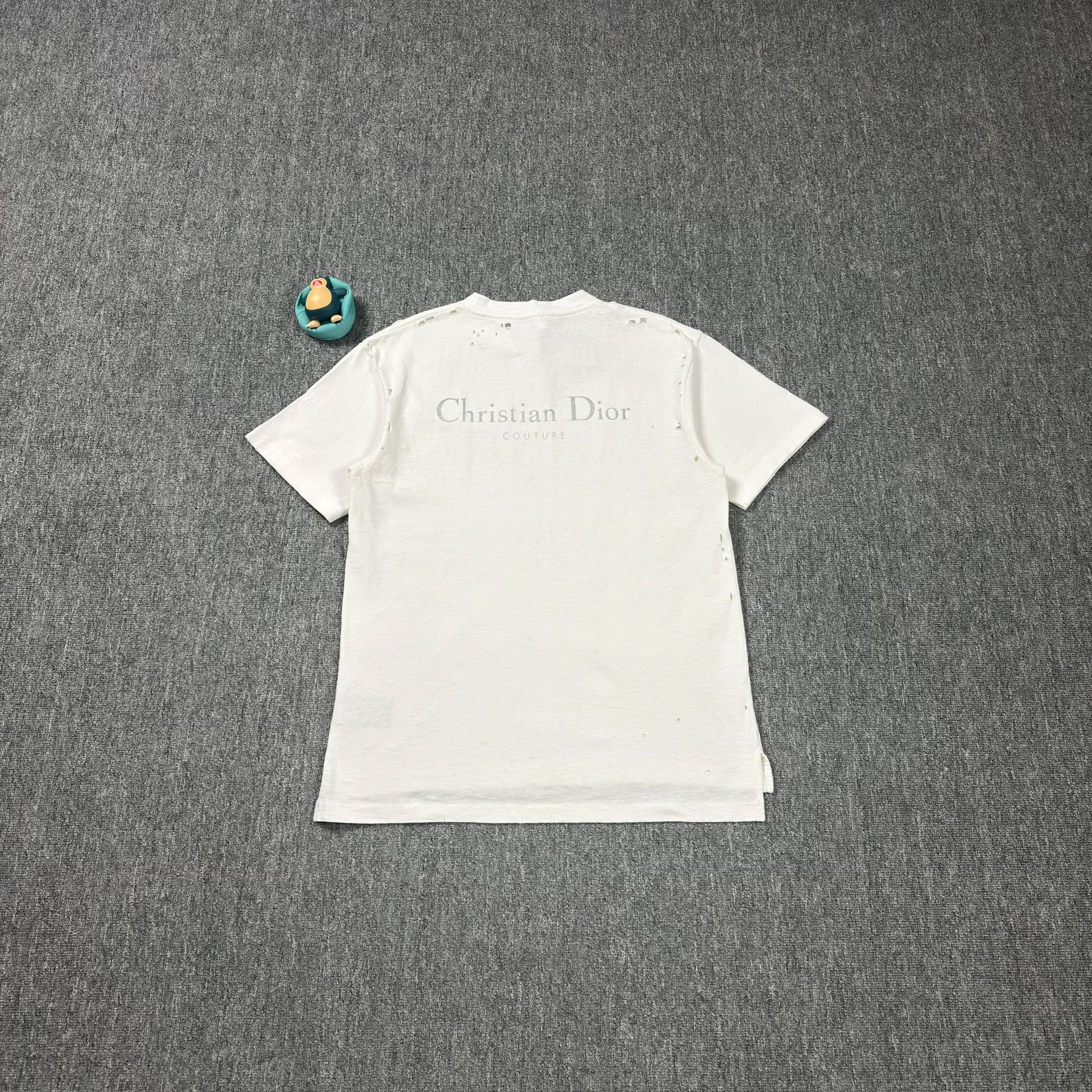 Dior Dior Distressed Couture Logo T-Shirt Size M Size US M / EU 48-50 / 2 - 8 Thumbnail