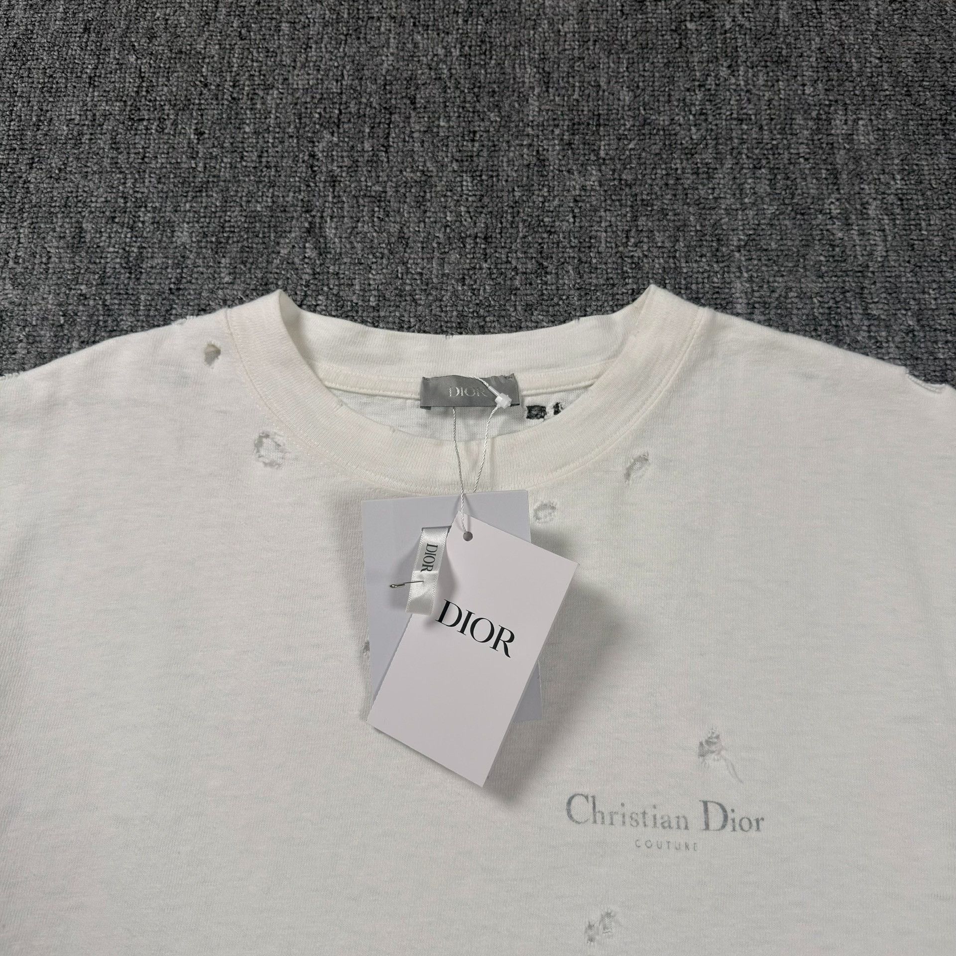 Dior Dior Distressed Couture Logo T-Shirt Size M Size US M / EU 48-50 / 2 - 3 Thumbnail