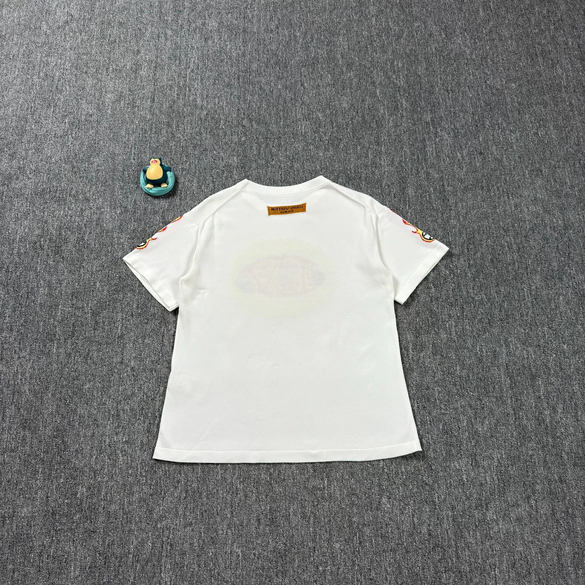 Louis Vuitton Louis Vuitton Flame Graphic Knit T-Shirt Size S Size US S / EU 44-46 / 1 - 9 Thumbnail