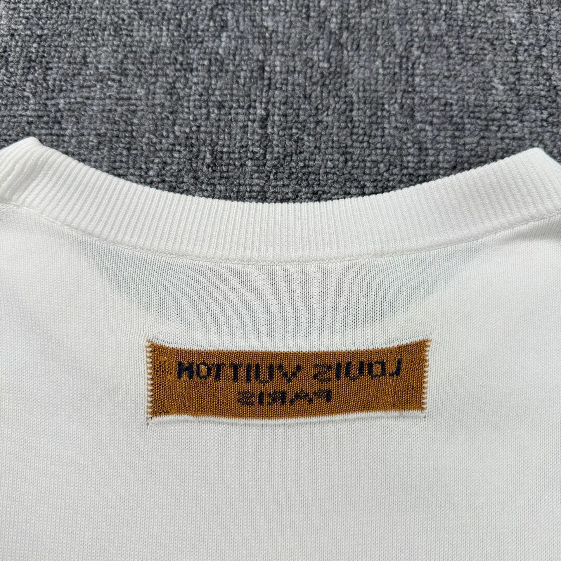 Louis Vuitton Louis Vuitton Flame Graphic Knit T-Shirt Size S Size US S / EU 44-46 / 1 - 8 Thumbnail