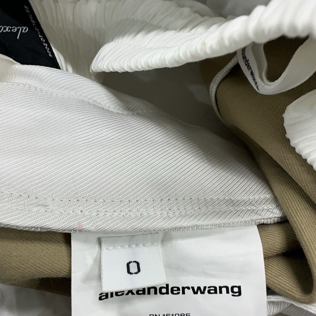 Alexander Wang Alexander Wang Pleated Shorts Size 0 Size 25" / US 0 / IT 36 - 4 Thumbnail