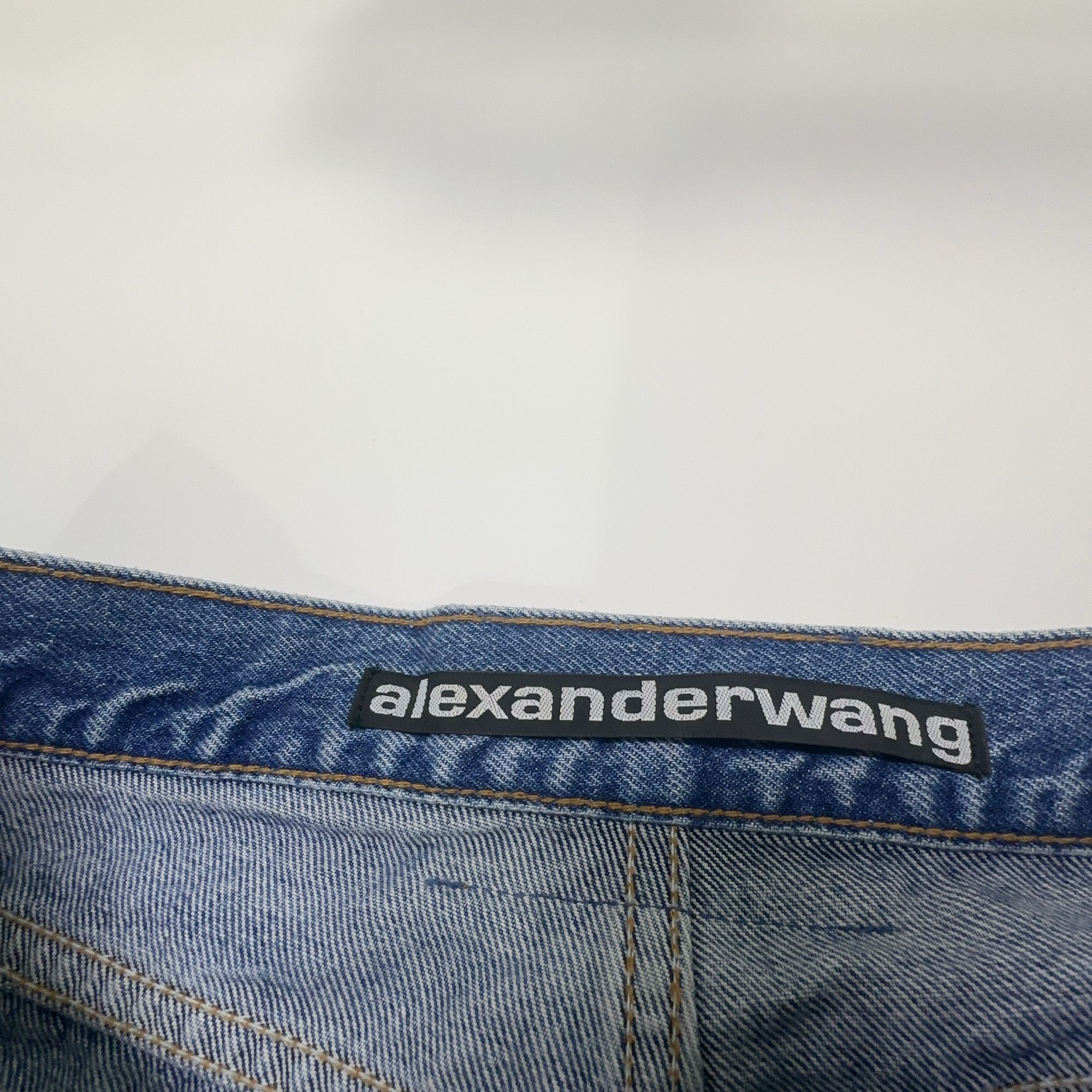 Alexander Wang Alexander Wang Straight Leg Jeans Size 24 Size 24" / US 00 / IT 34 - 3 Thumbnail