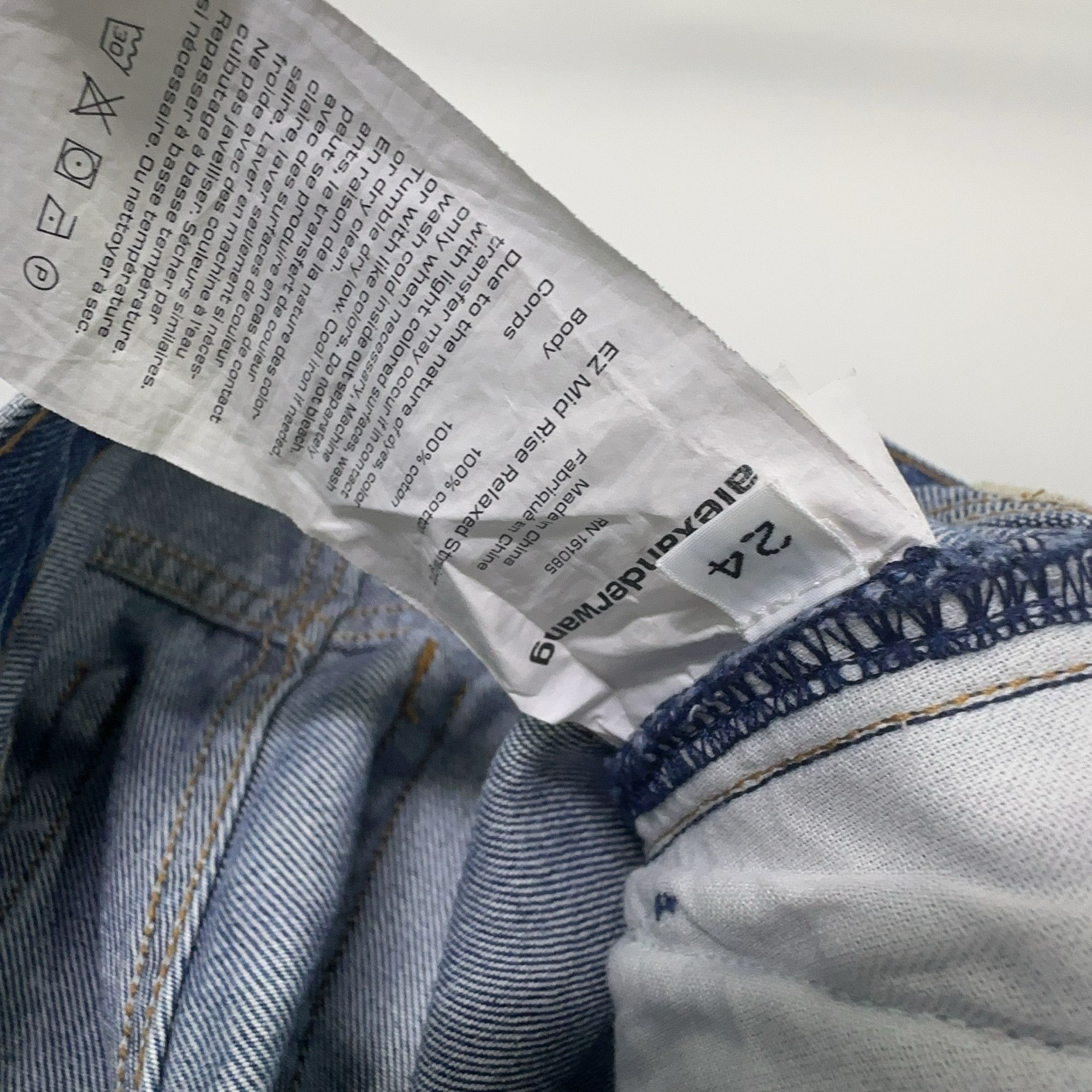 Alexander Wang Alexander Wang Straight Leg Jeans Size 24 Size 24" / US 00 / IT 34 - 4 Thumbnail