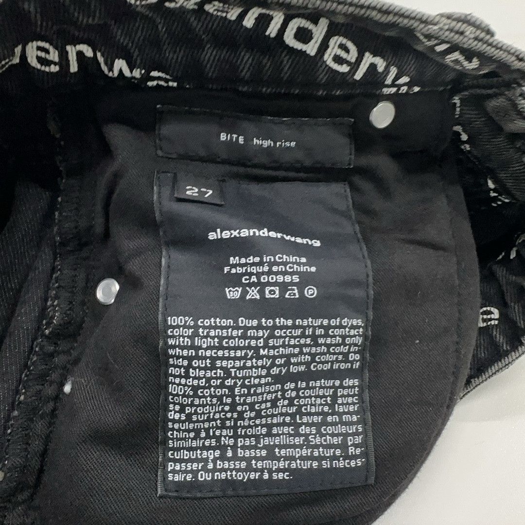 Alexander Wang Alexander Wang Logo Print Denim Shorts Size 27 Size 27" / US 4 / IT 40 - 4 Thumbnail