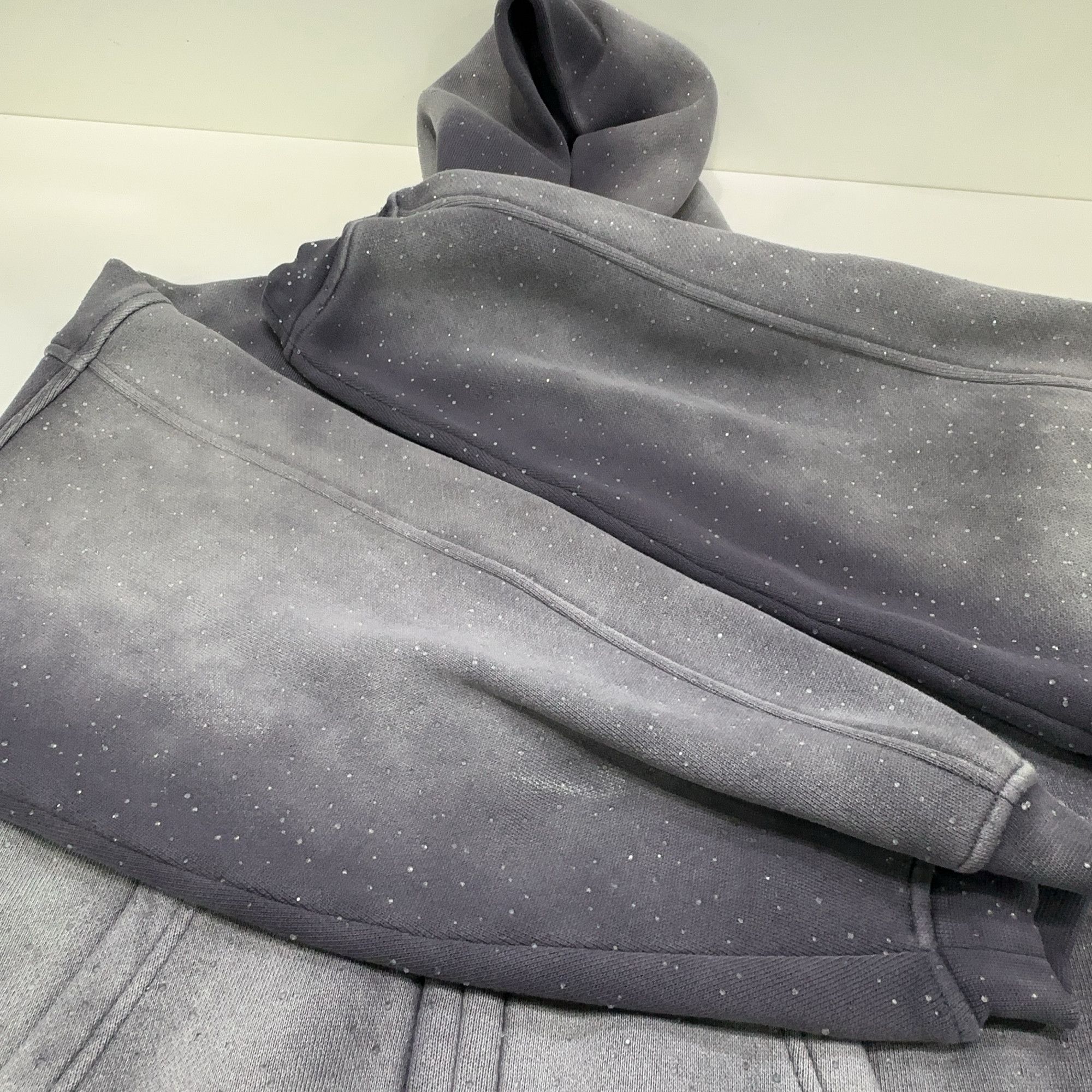 Alexander Wang Alexander Wang Rhinestone Zip Up Hoodie Size XXS Size US XXS / EU 40 - 8 Thumbnail