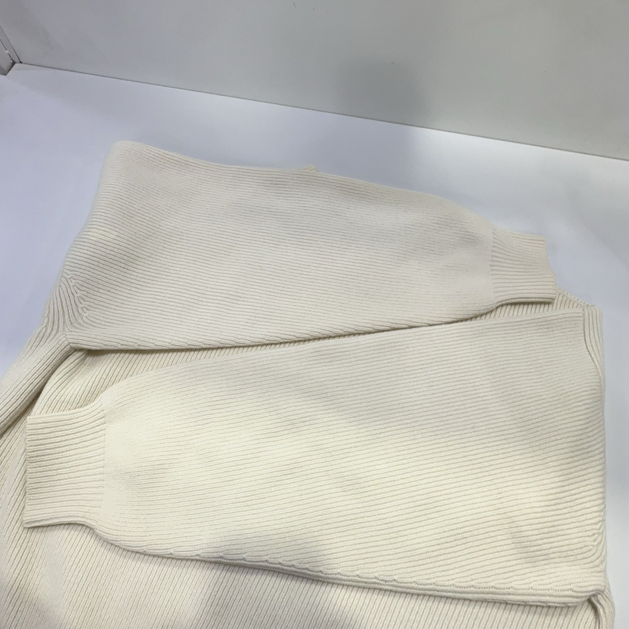Alexander Wang Alexander Wang Logo Knit Crewneck Sweater Size S Size US S / EU 44-46 / 1 - 11 Thumbnail