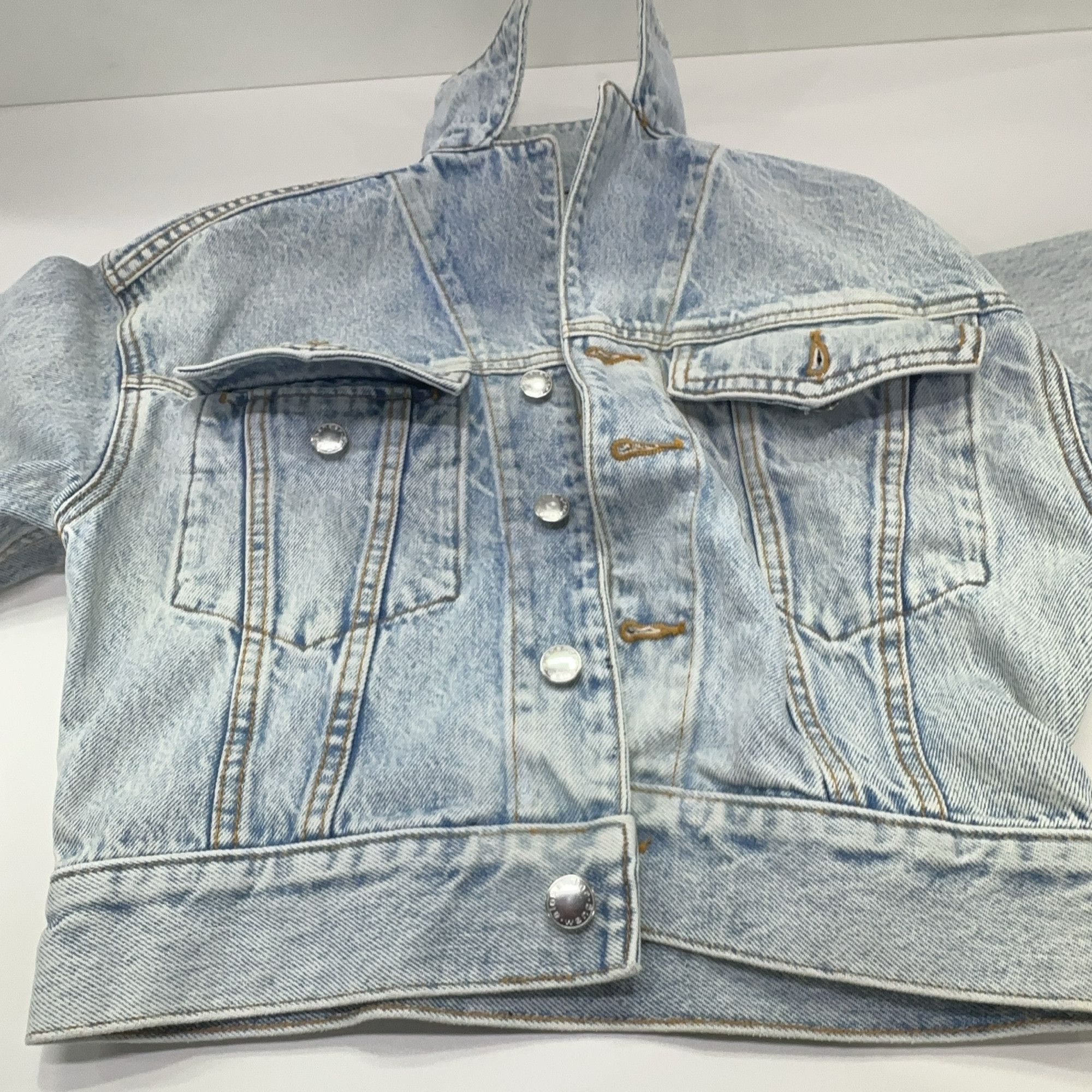 Alexander Wang Alexander Wang Light Wash Denim Jacket Size XS Size XS / US 0-2 / IT 36-38 - 6 Thumbnail