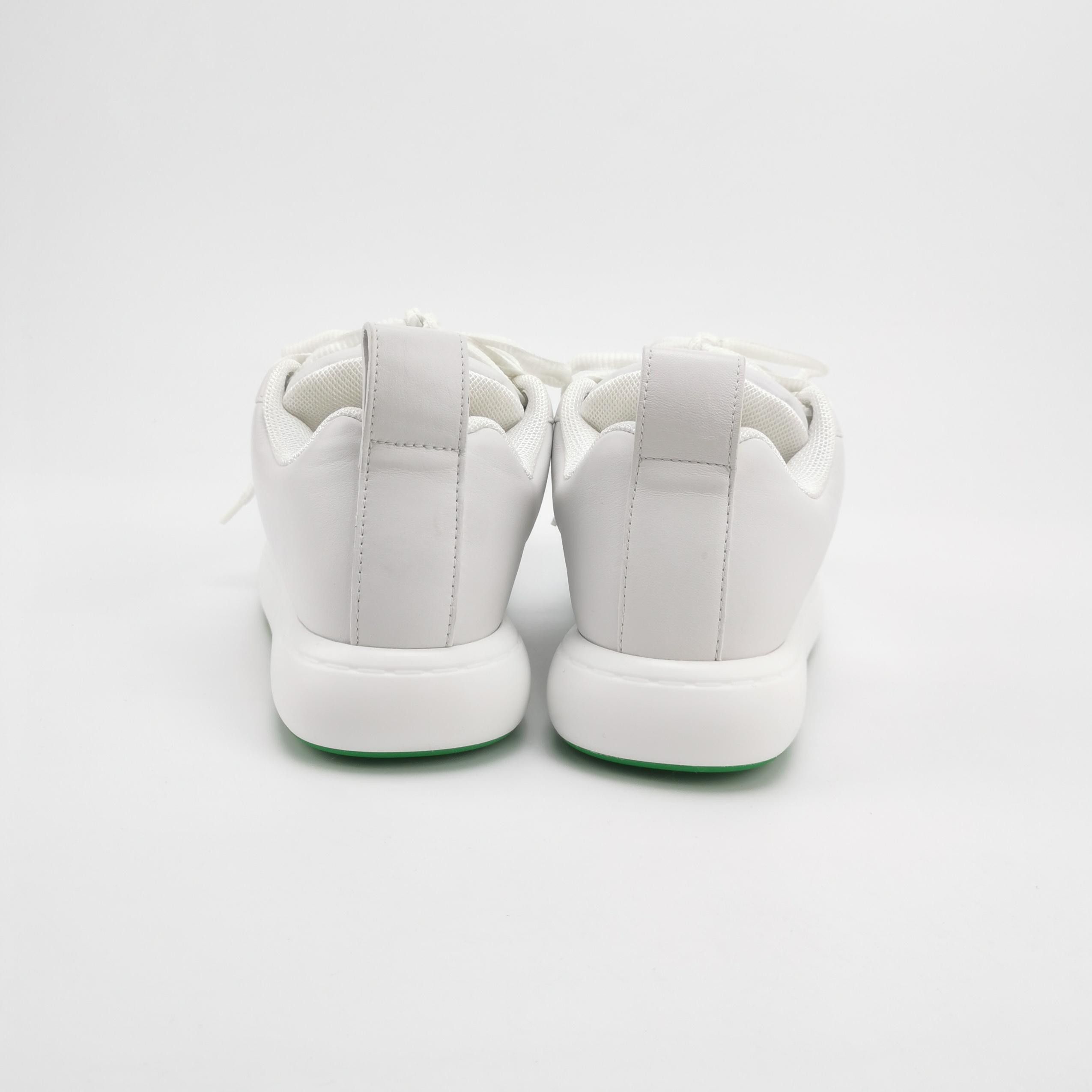 Bottega Veneta Bottega Veneta Women 7 Lowtop Sneakers Size US 7 / IT 37 - 4 Thumbnail
