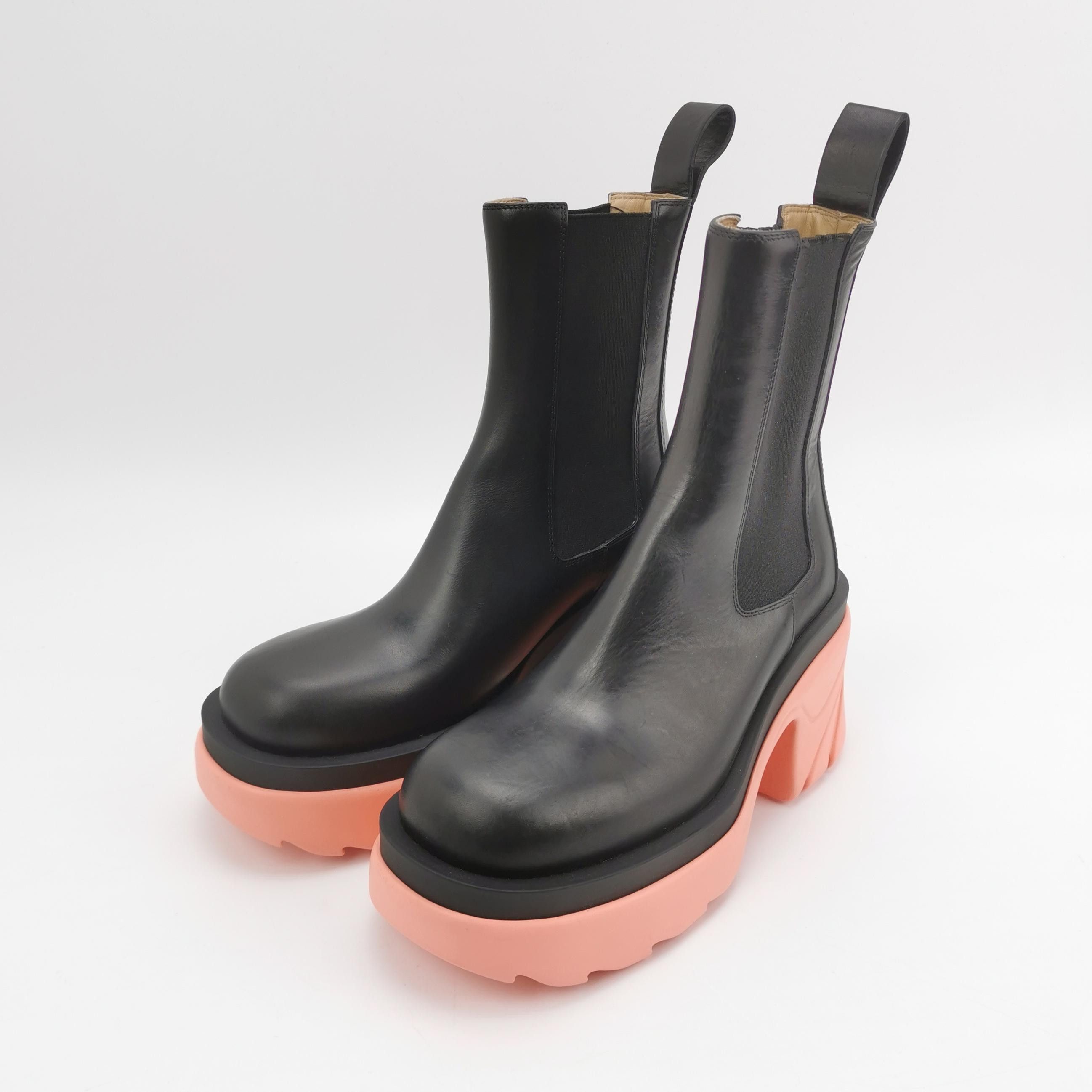 Bottega Veneta Bottega Veneta Women 6 Boots Size US 6 / IT 36 - 2 Thumbnail