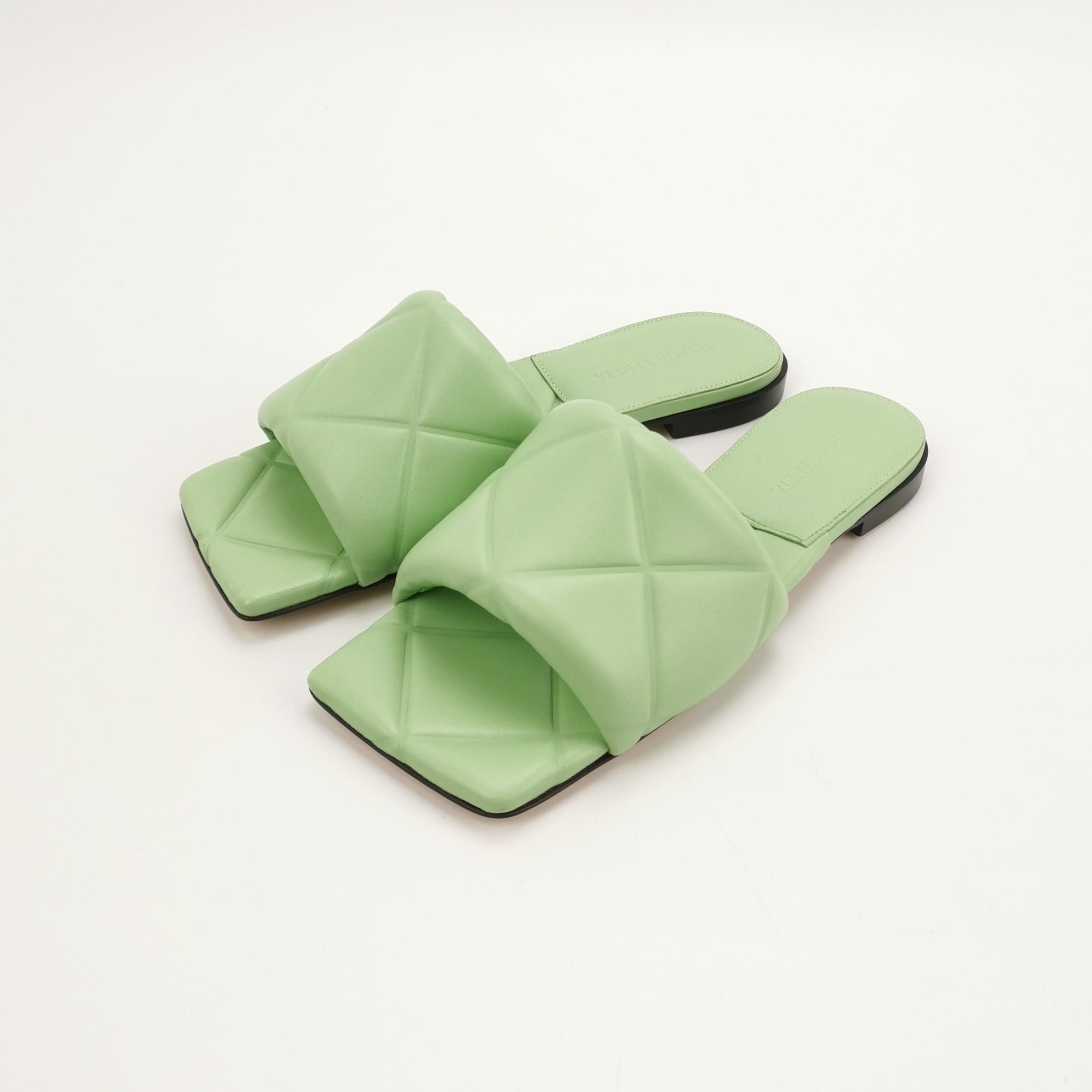 Bottega Veneta Bottega Veneta Women 5 Sandals Size US 5 / IT 35 - 2 Thumbnail