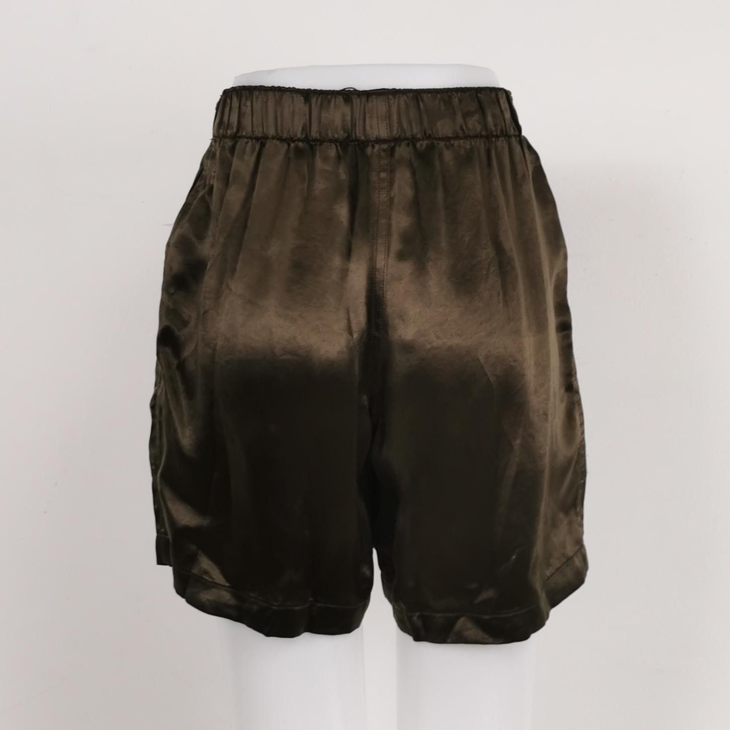 Bottega Veneta Bottega Veneta Women 26 Shorts Size 26" / US 2 / IT 38 - 2 Thumbnail