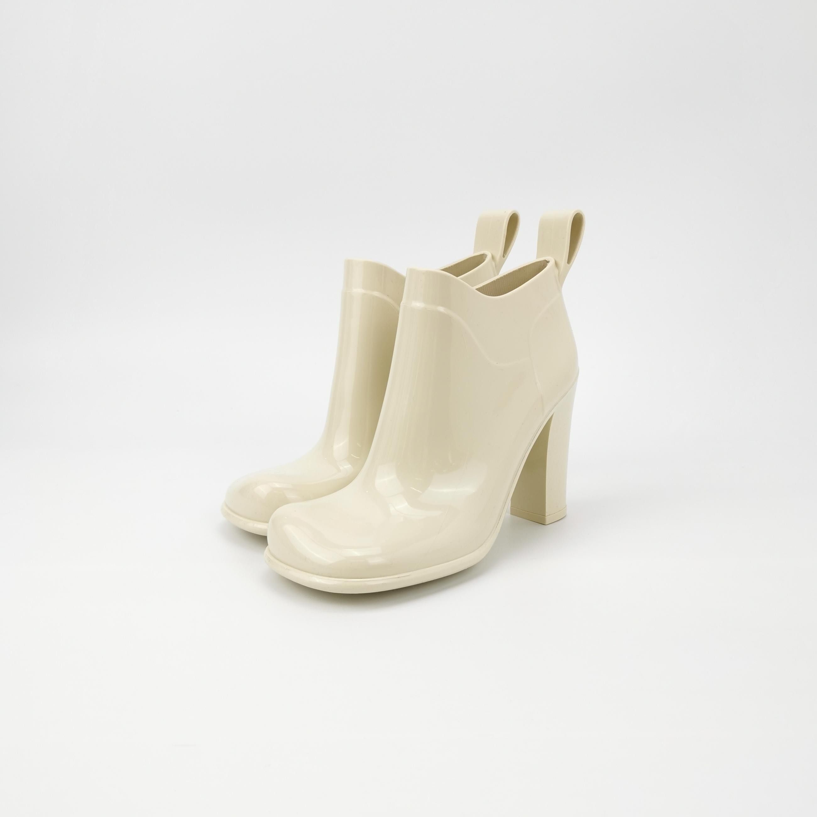 Bottega Veneta Bottega Veneta Women 5 Heels Size US 5 / IT 35 - 2 Thumbnail