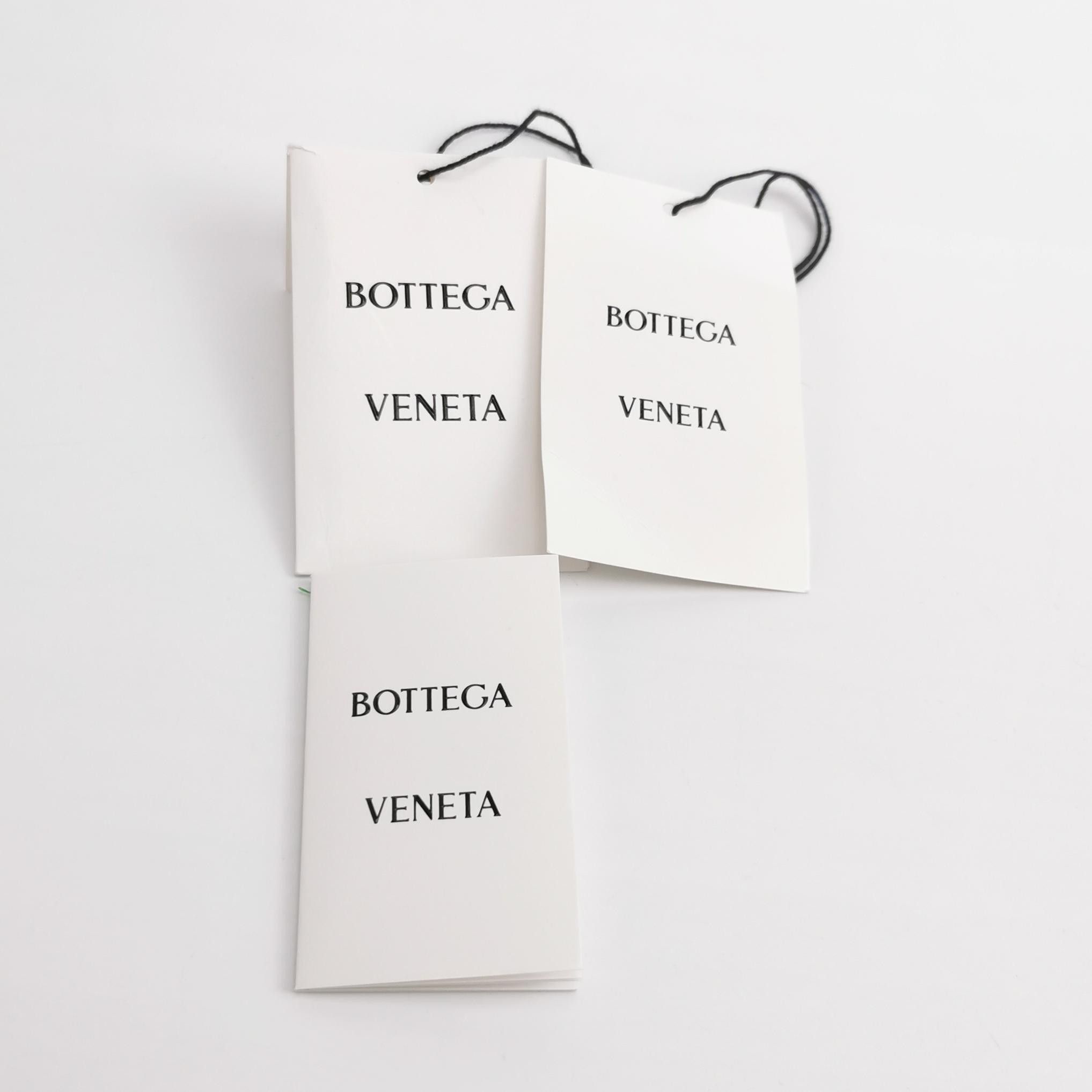Bottega Veneta Bottega Veneta Women s Short Sleeve Shirts Size S / US 4 / IT 40 - 4 Thumbnail