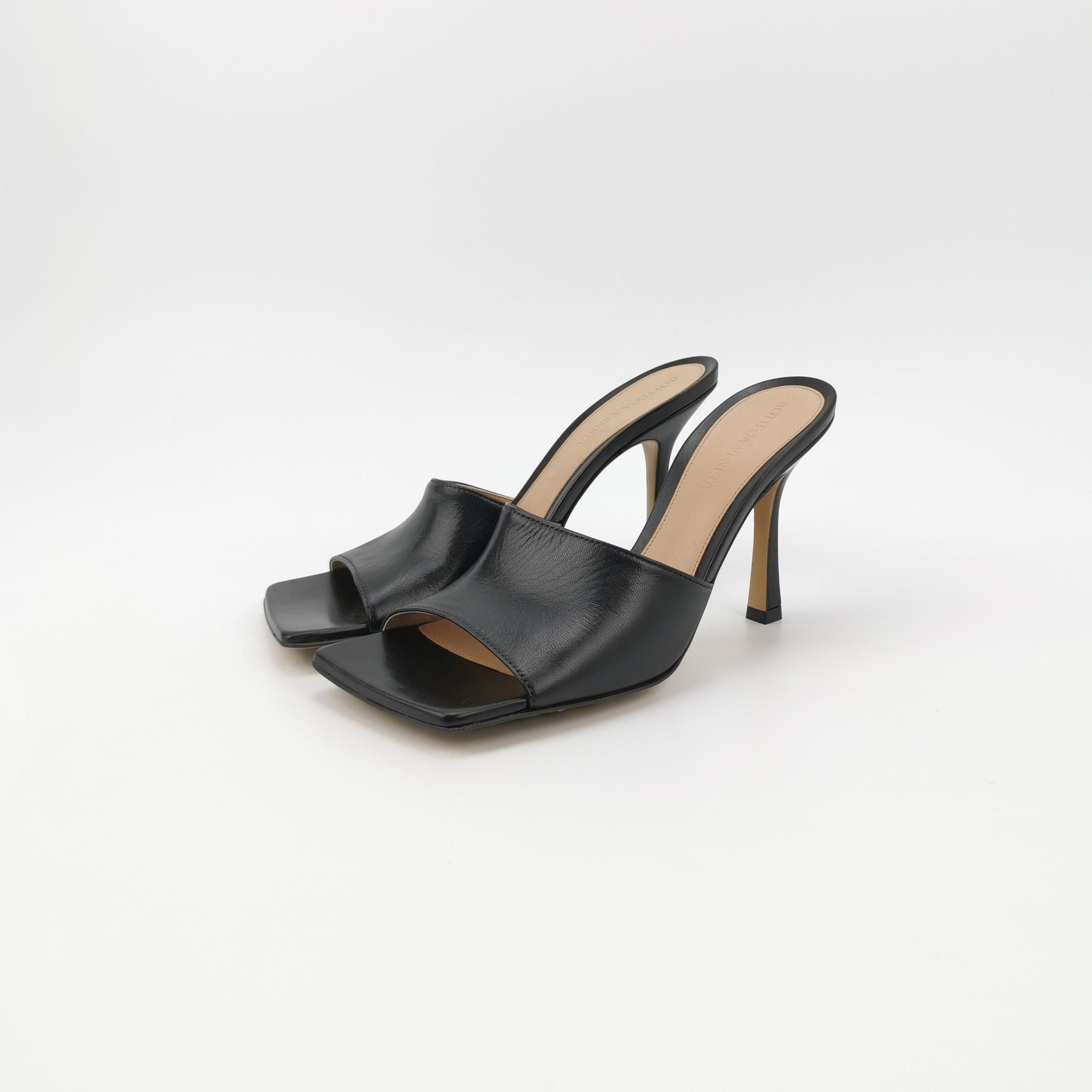 Bottega Veneta Bottega Veneta Women 6-5 Sandals Size US 6.5 / IT 36.5 - 2 Thumbnail