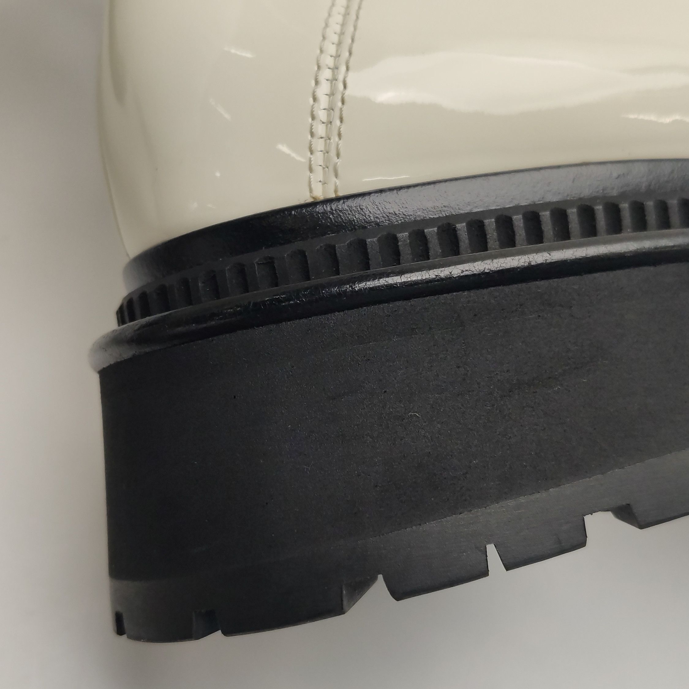 Chanel Chanel Women 7 Boots Size US 7 / IT 37 - 9 Thumbnail