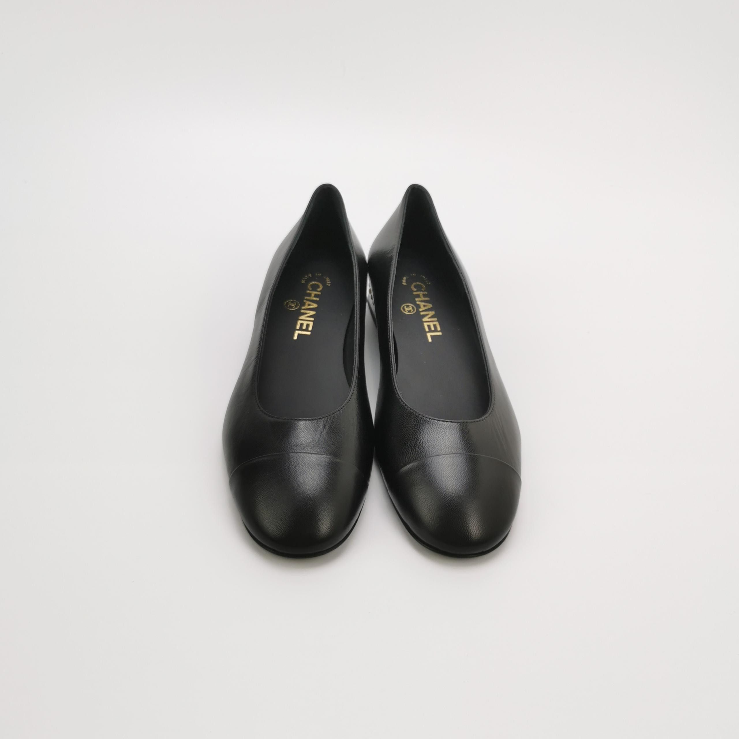 Chanel Chanel Women 8 Flats Size US 8 / IT 38 - 3 Thumbnail