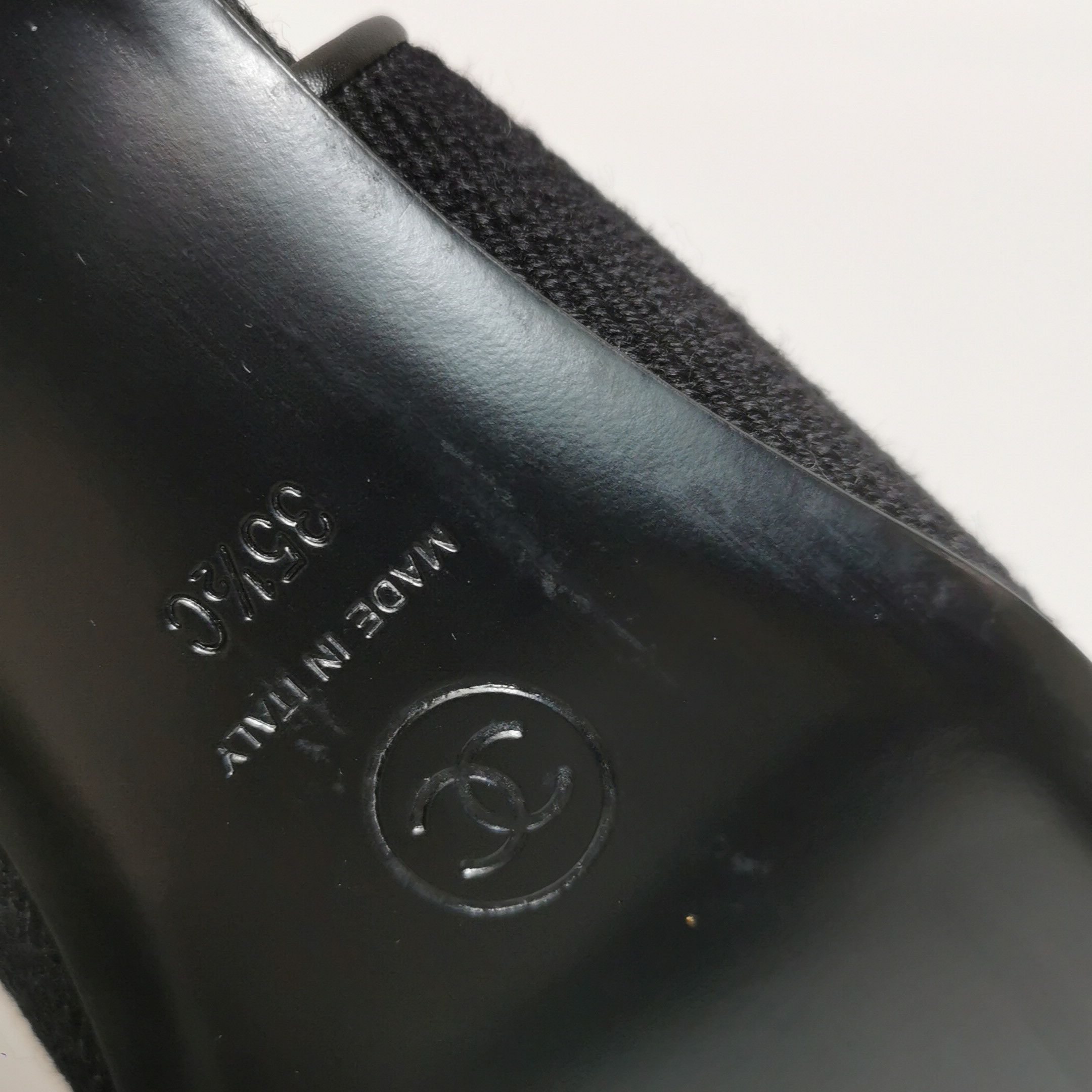 Chanel Chanel Women 5-5 Flats Size US 5.5 / IT 35.5 - 9 Thumbnail