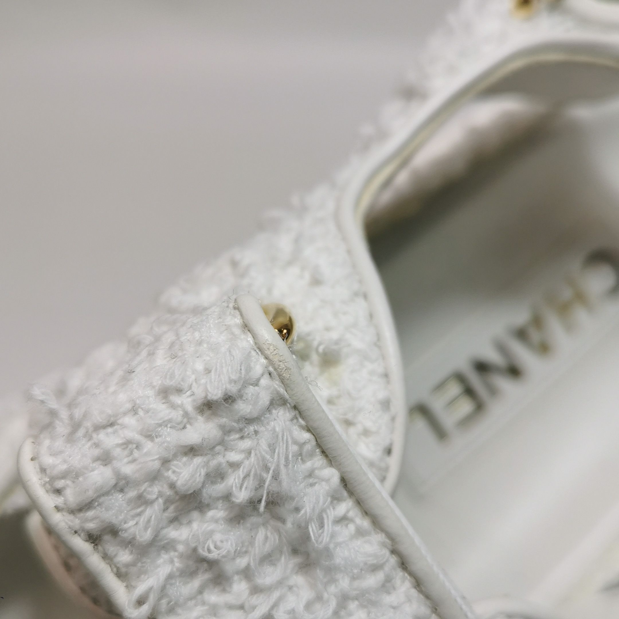 Chanel Chanel Women 8 Sandals Size US 8 / IT 38 - 8 Thumbnail