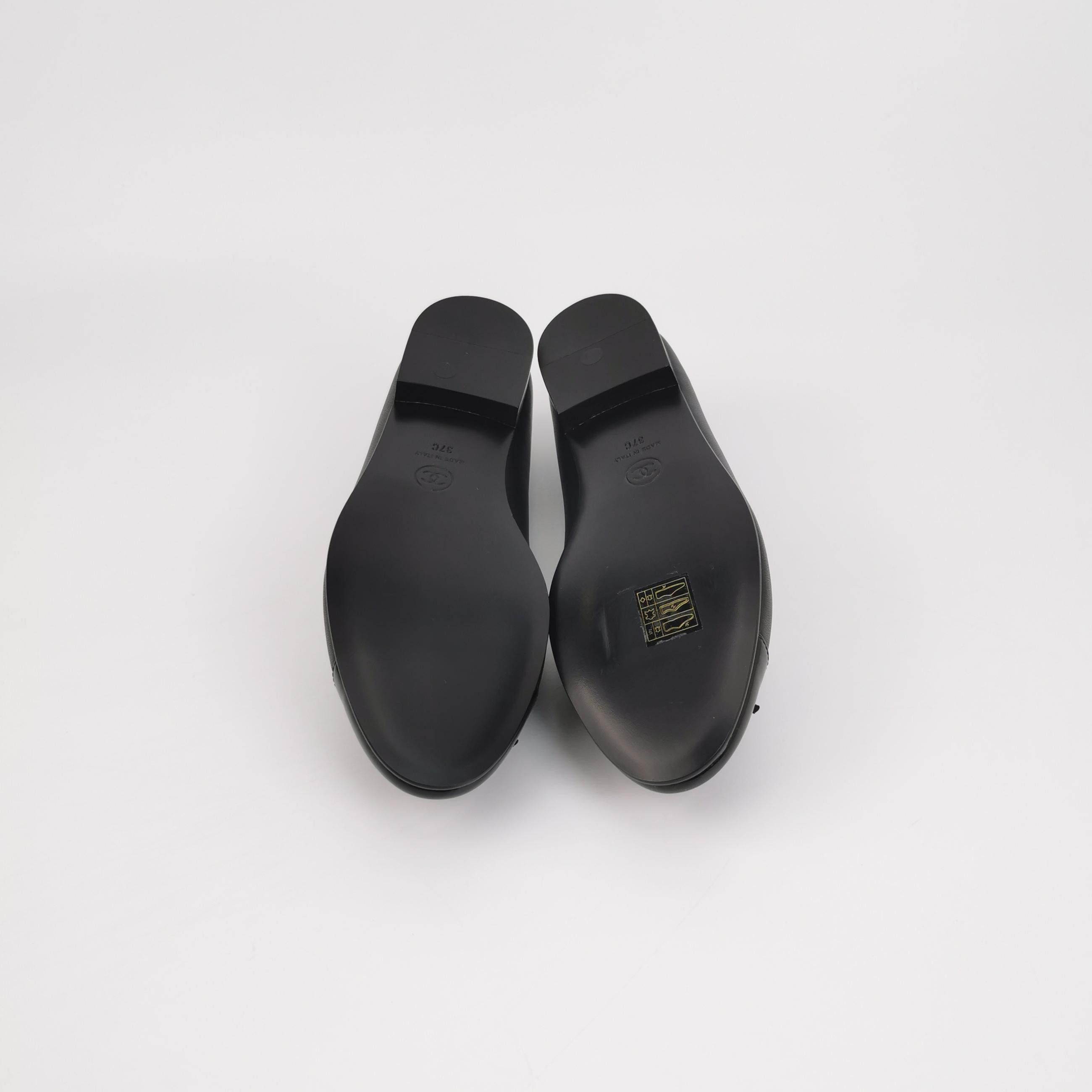 Chanel Chanel Women 7 Flats Size US 7 / IT 37 - 5 Thumbnail