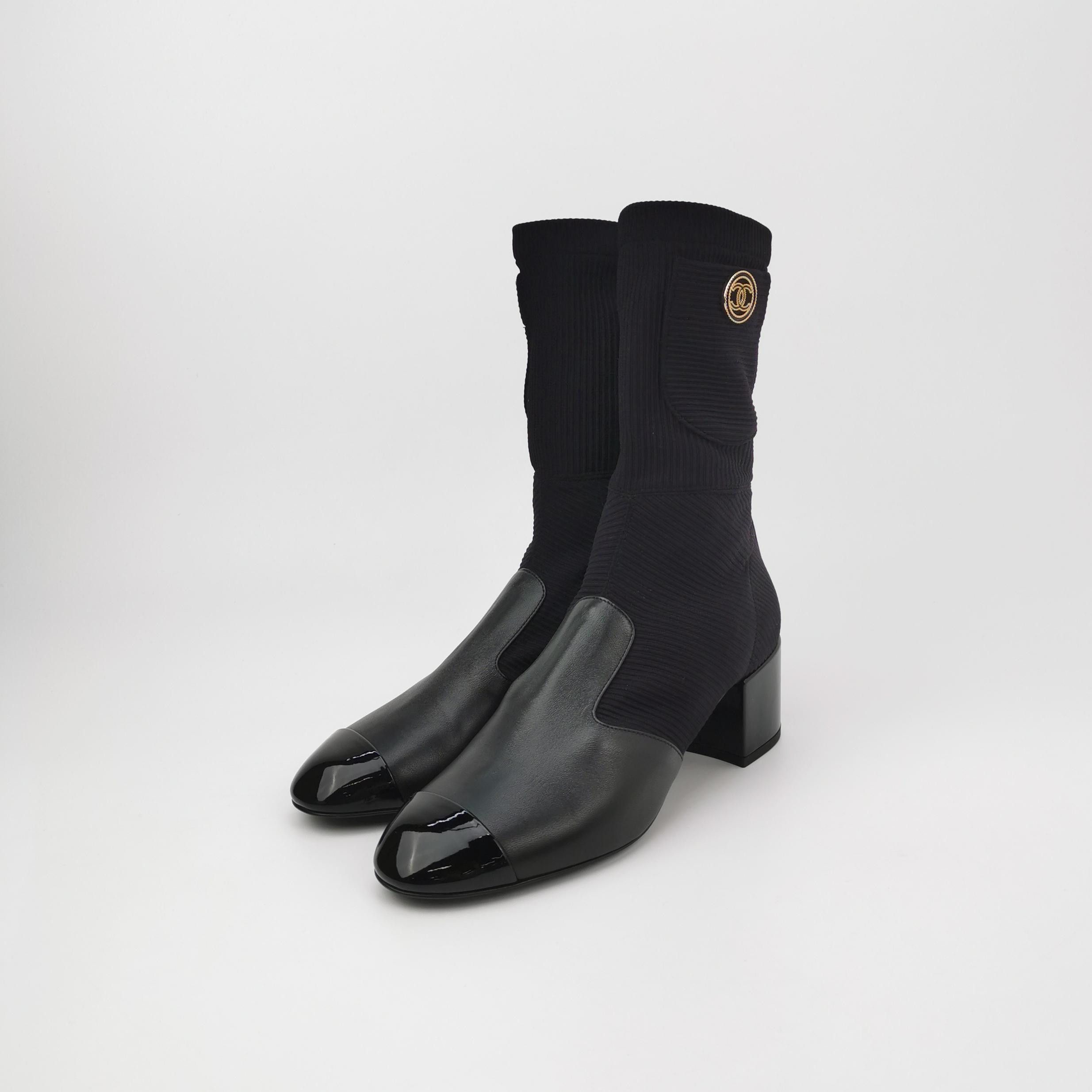 Chanel Chanel Women 7-5 Boots Size US 7.5 / IT 37.5 - 2 Thumbnail