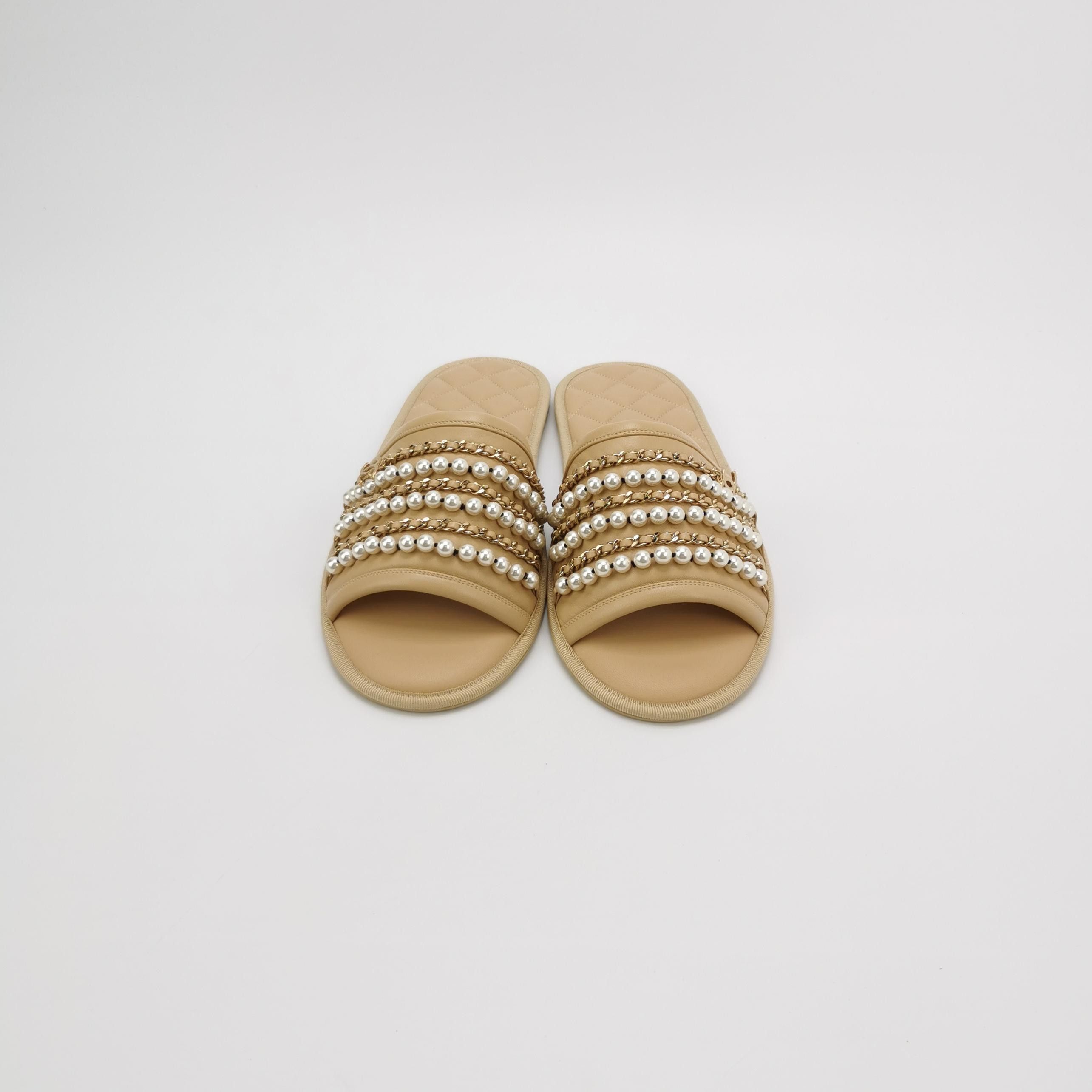 Chanel Chanel Women 6 Sandals Size US 6 / IT 36 - 3 Thumbnail