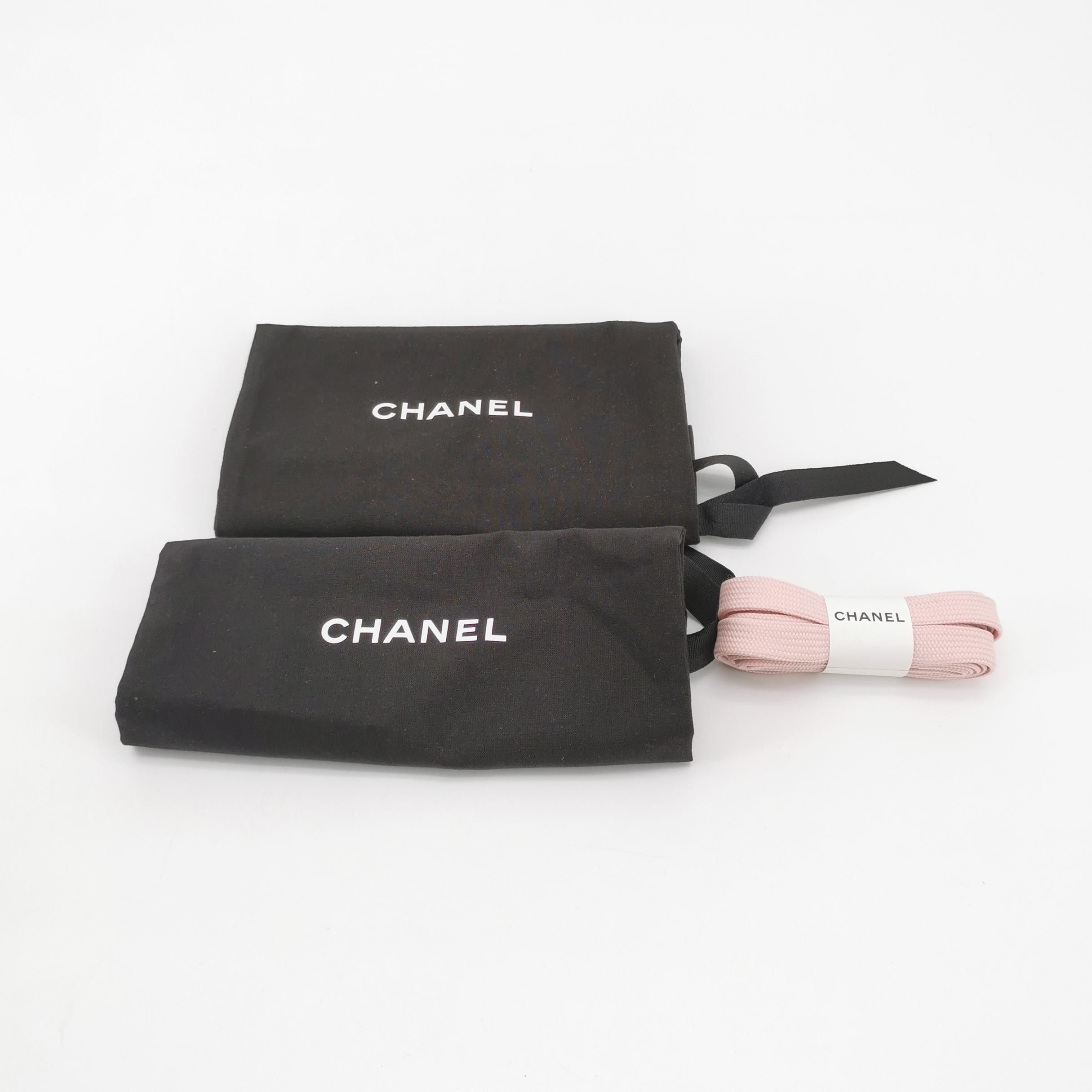 Chanel Chanel Women 8-5 Lowtop Sneakers Size US 8.5 / IT 38.5 - 6 Thumbnail