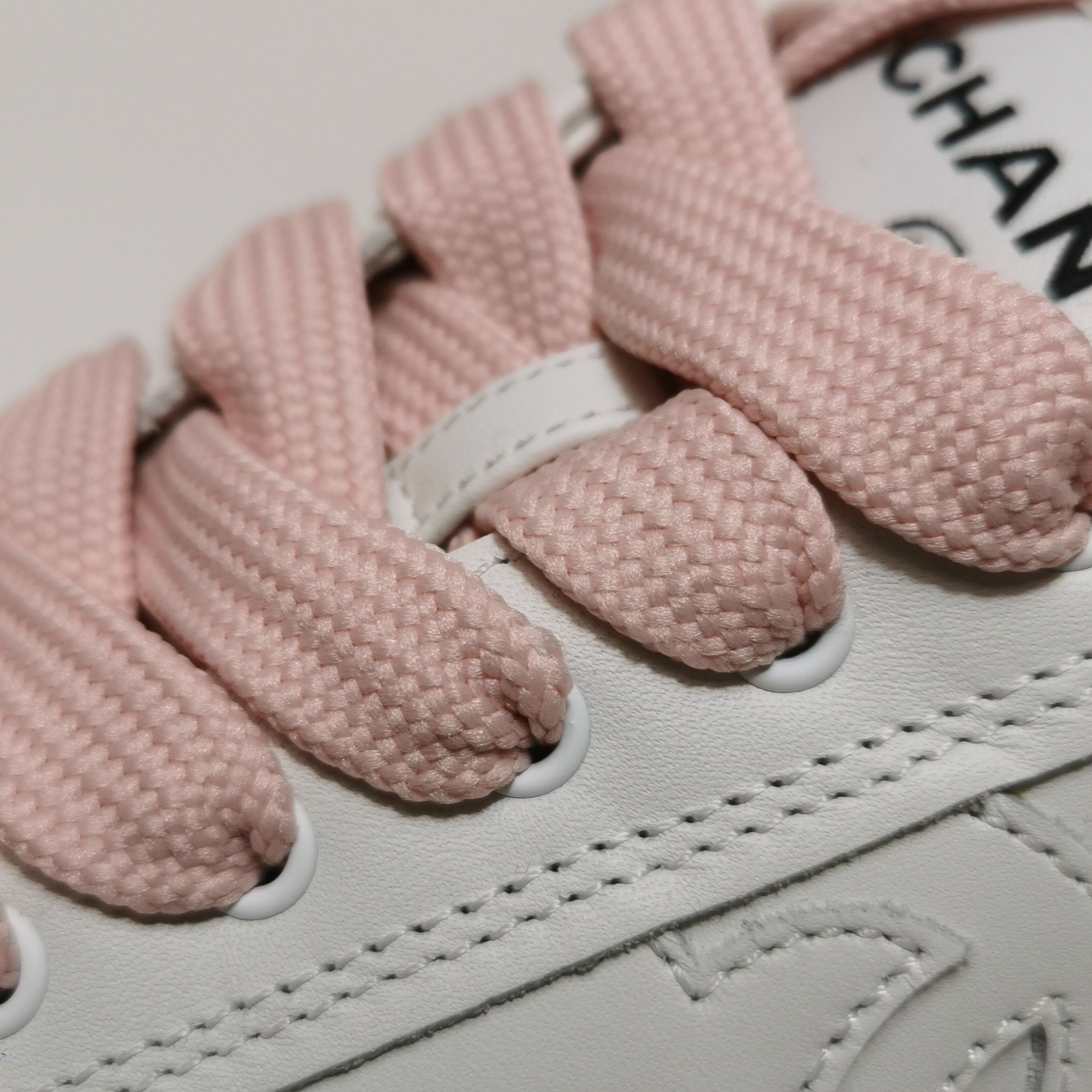 Chanel Chanel Women 8-5 Lowtop Sneakers Size US 8.5 / IT 38.5 - 10 Thumbnail