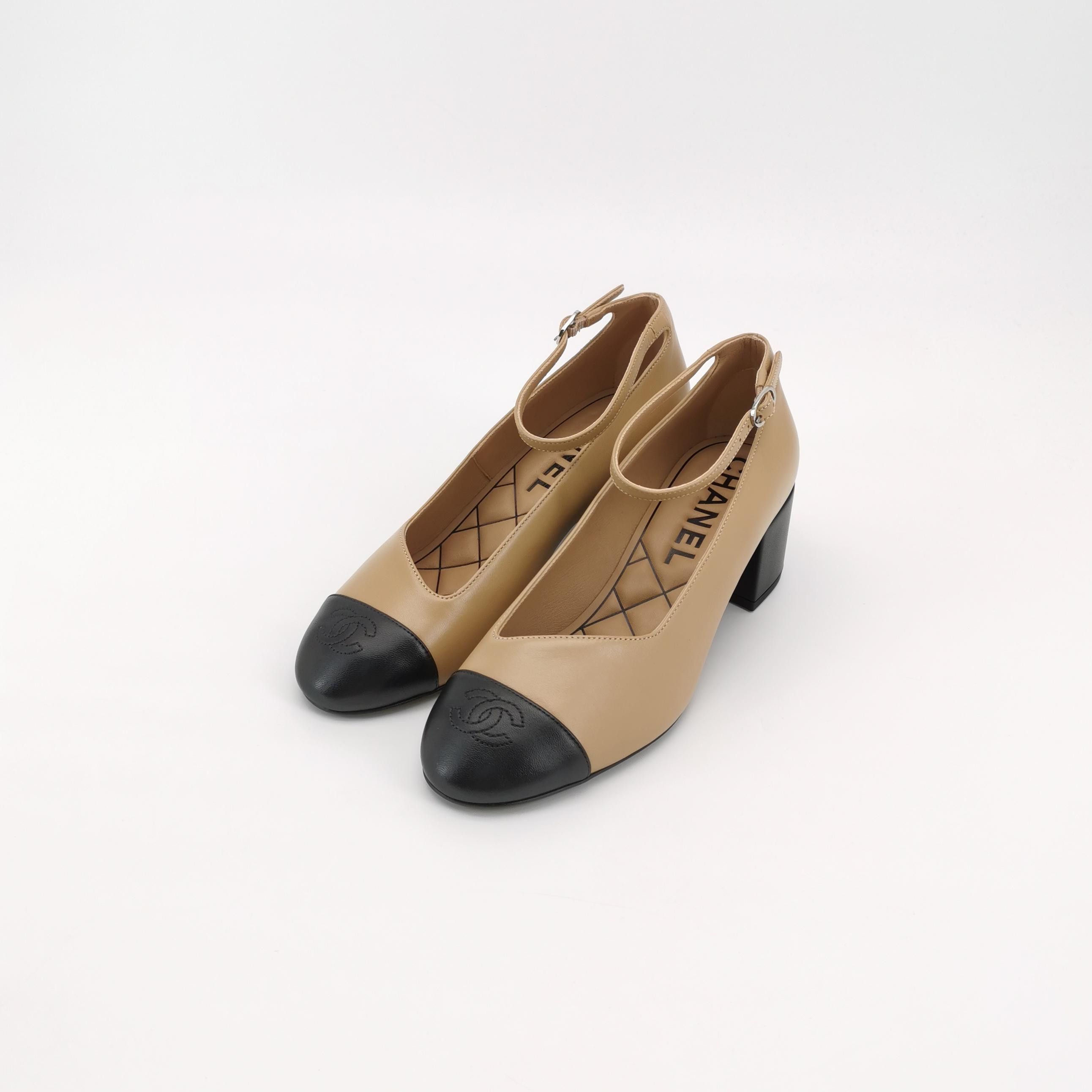 Chanel Chanel Women 8 Heels Size US 8 / IT 38 - 2 Thumbnail