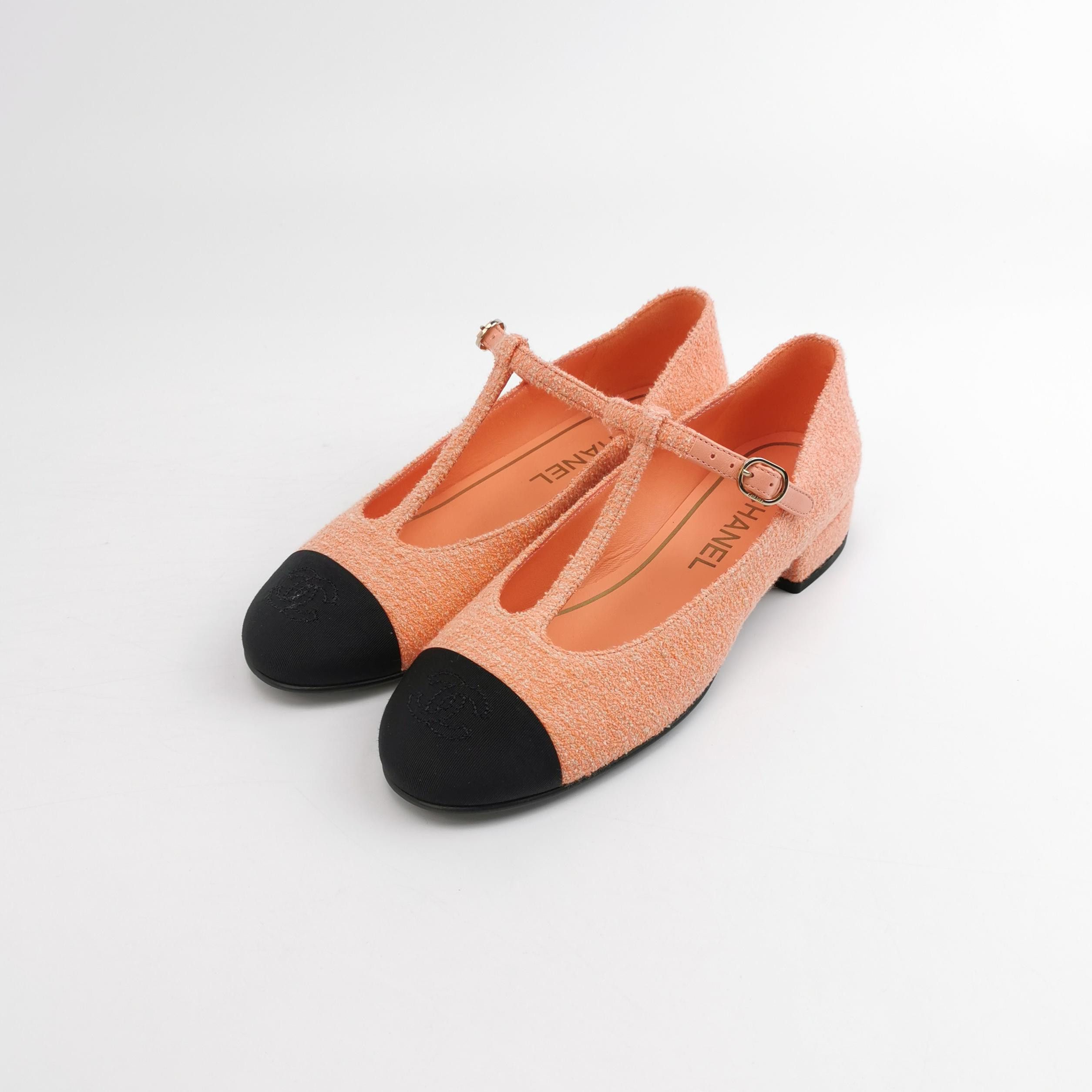 Chanel Chanel Women 6-5 Flats Size US 6.5 / IT 36.5 - 2 Thumbnail